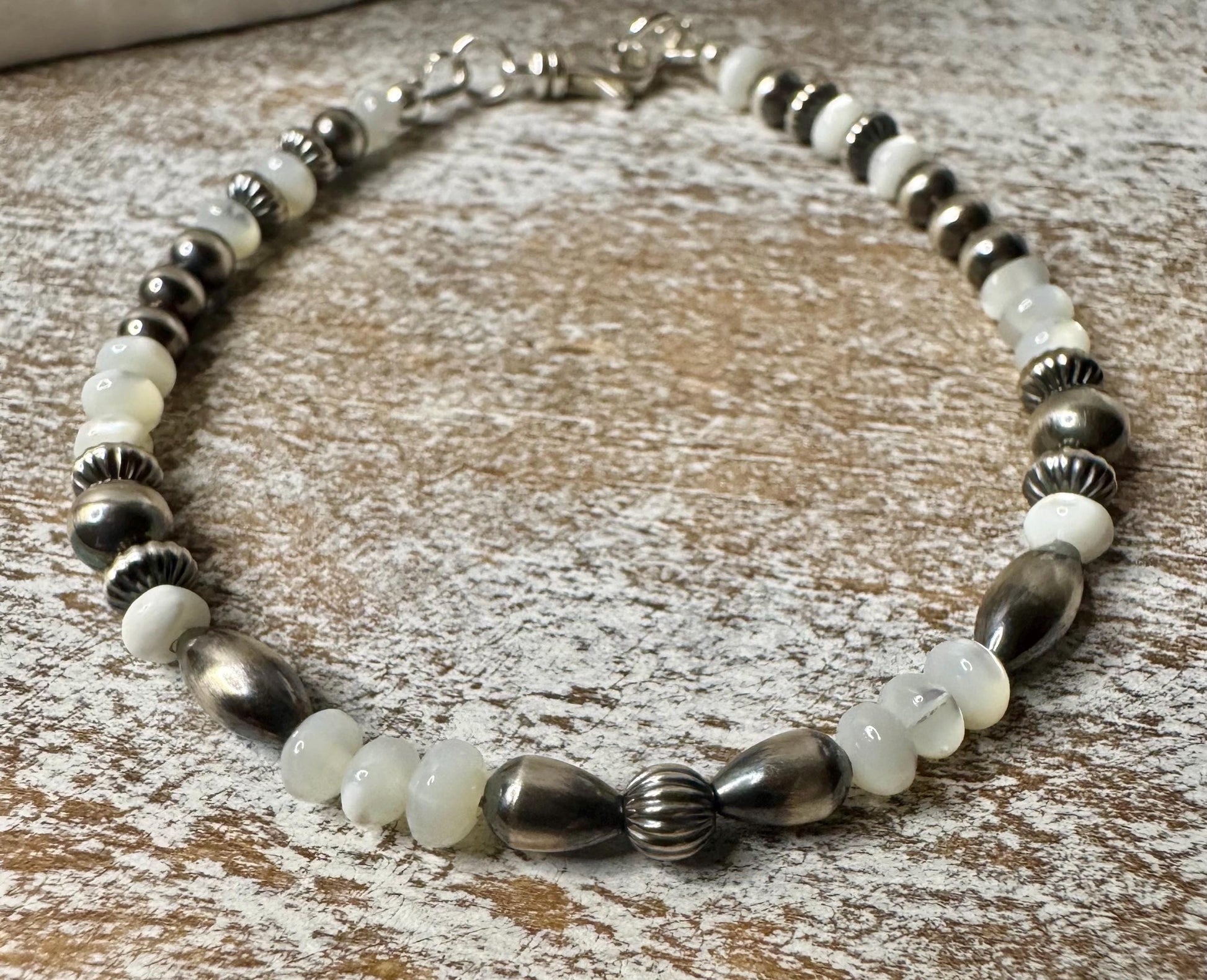 Navajo pearl bracelet with Mother of Pearl / sterling silver gemstone beaded bracelet