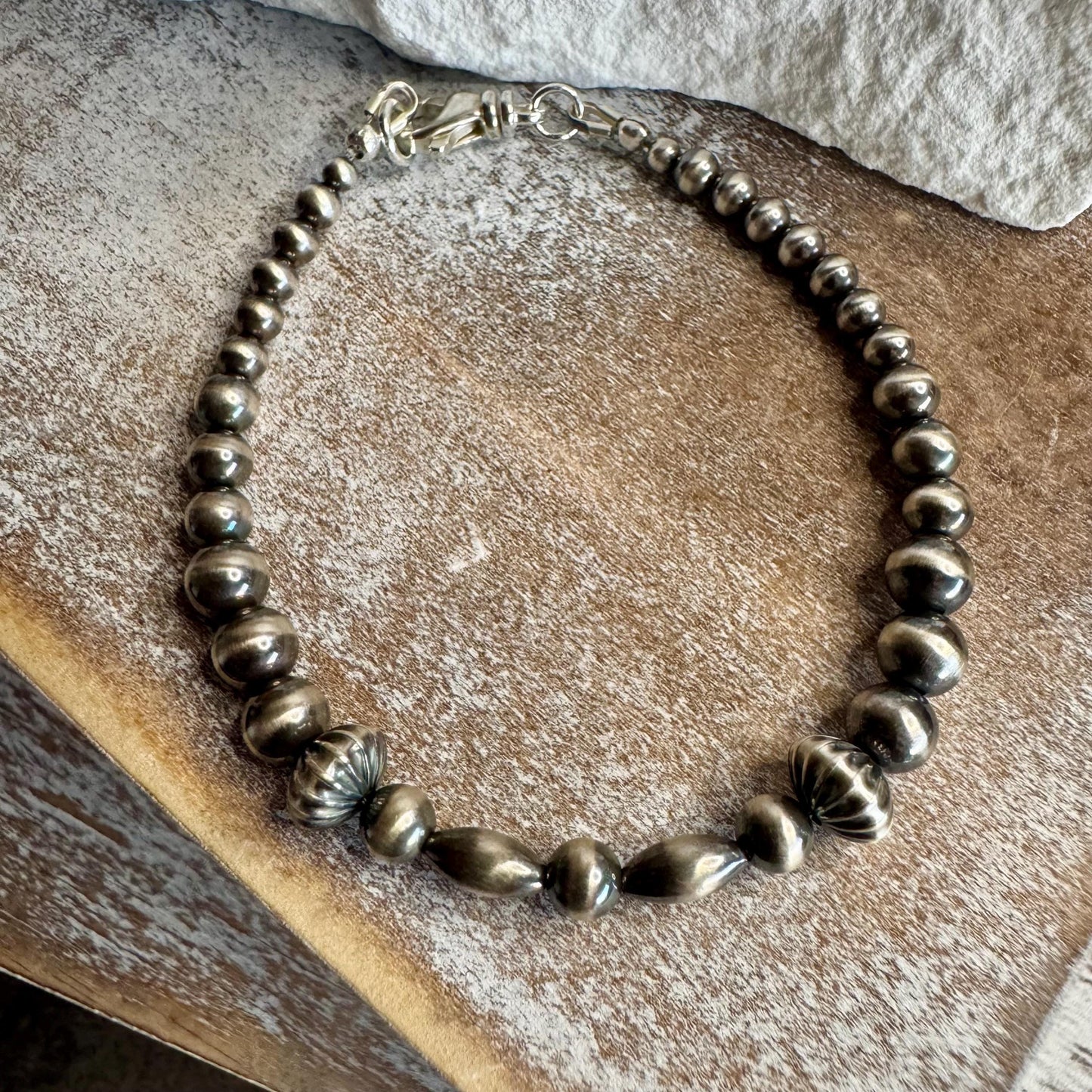 Navajo pearl bracelet / sterling silver beaded bracelet