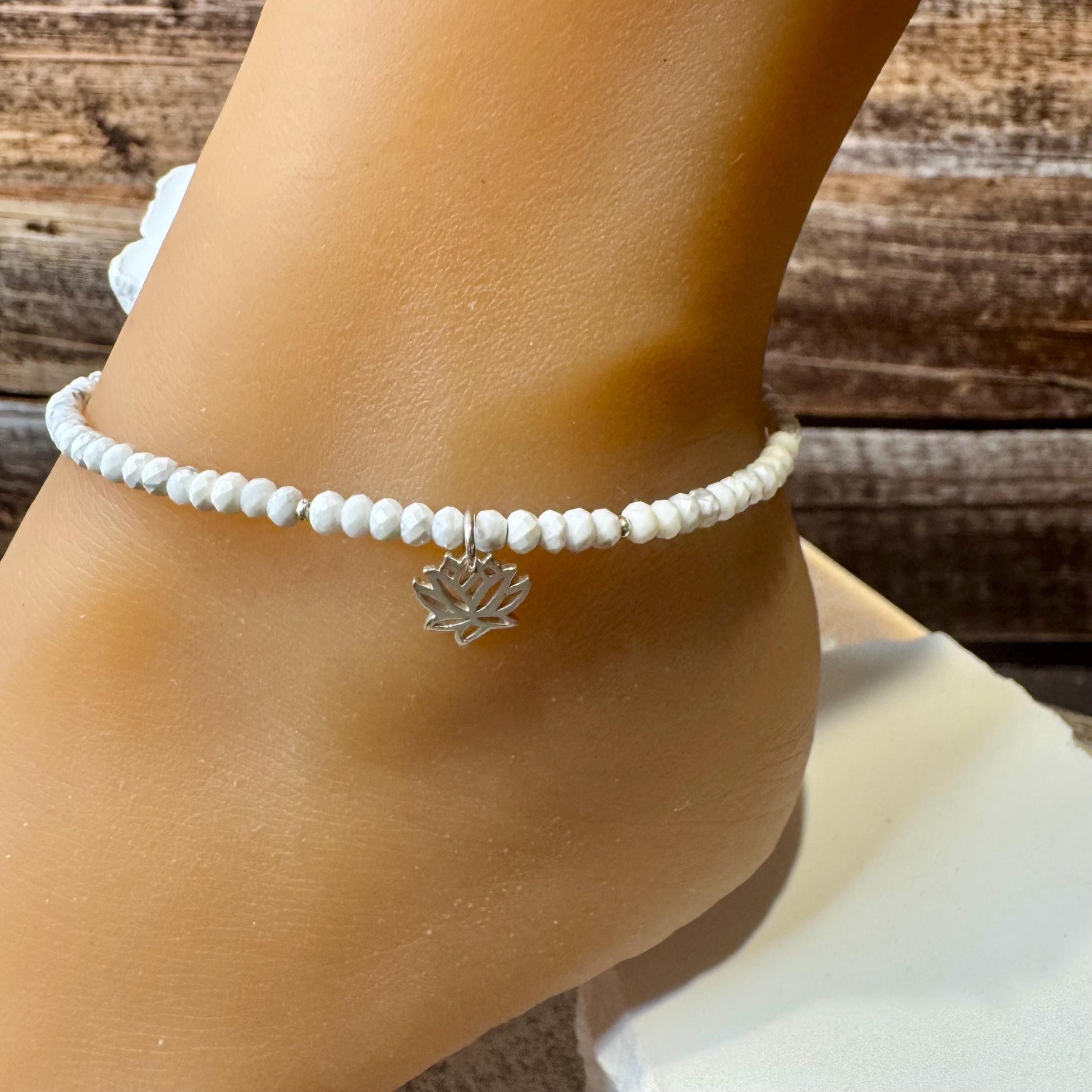 White Howlite Anklet with Lotus Flower Charm, Sterling Silver Gemstone Bracelet, Yoga Jewelry, Gift for Her, Nature Jewelry, Summer Anklet