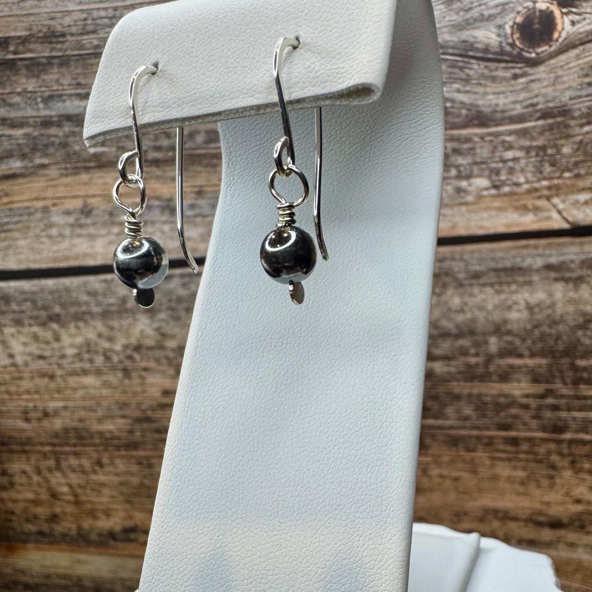 Dainty Navajo pearl drop / dangle sterling silver earrings