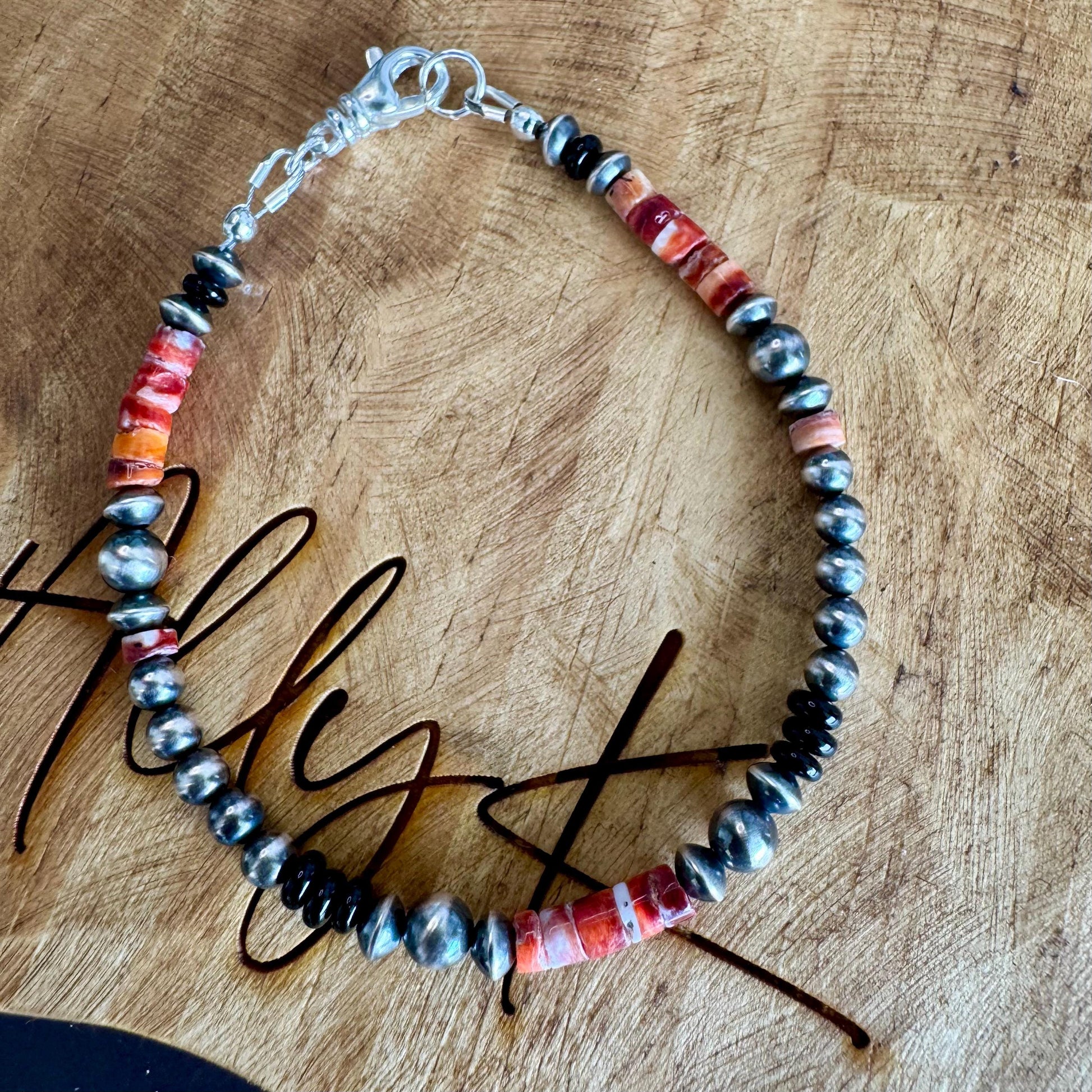 Navajo pearl bracelet with Onyx and Spiny Oyster/ sterling silver gemstone beaded bracelet