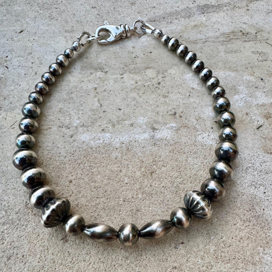 Navajo pearl bracelet / sterling silver beaded bracelet