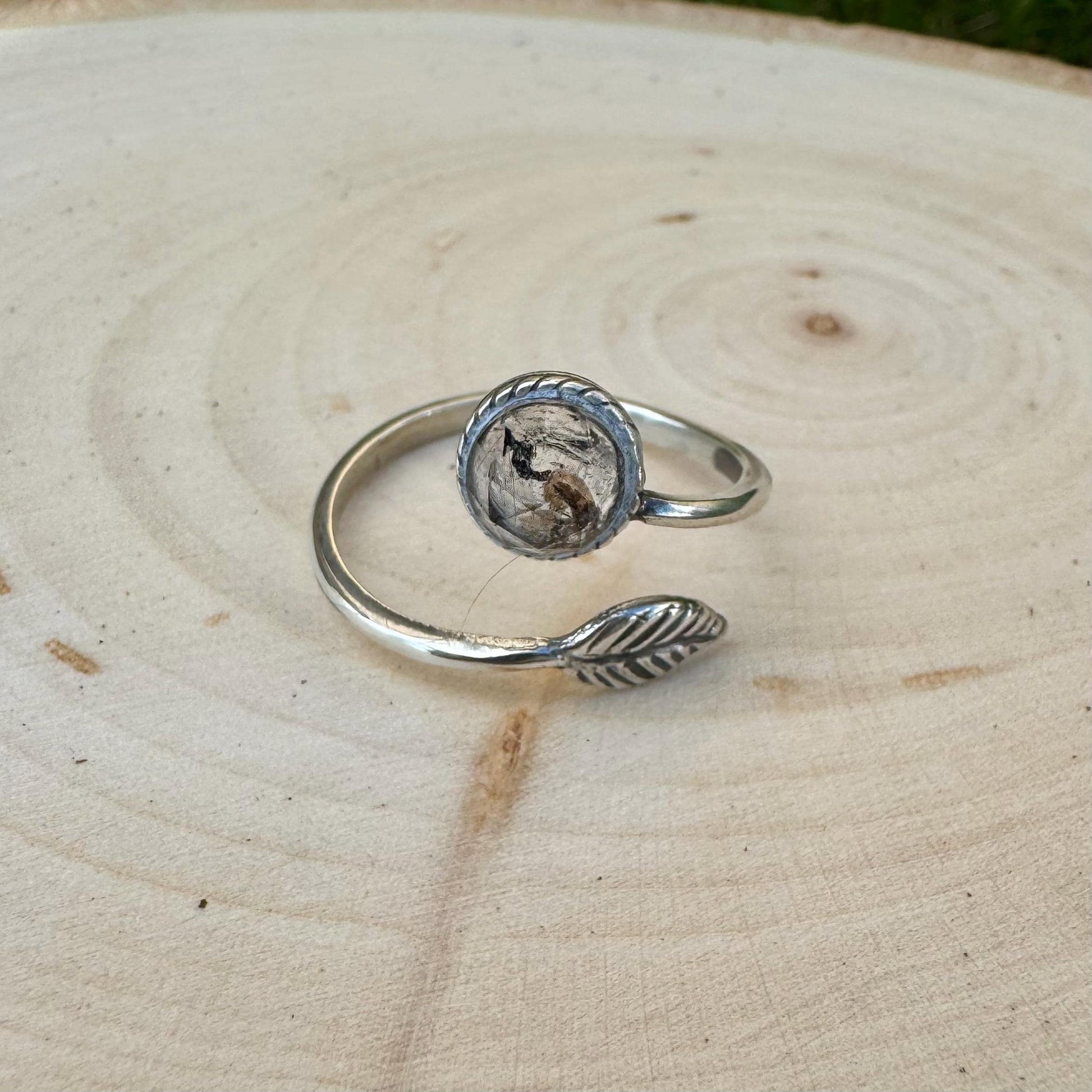 Sterling Silver Open Bezel Black Herkimer Gemstone Ring, Adjustable Leaf Accent Ring, Gemstone Jewelry, Gift for Her