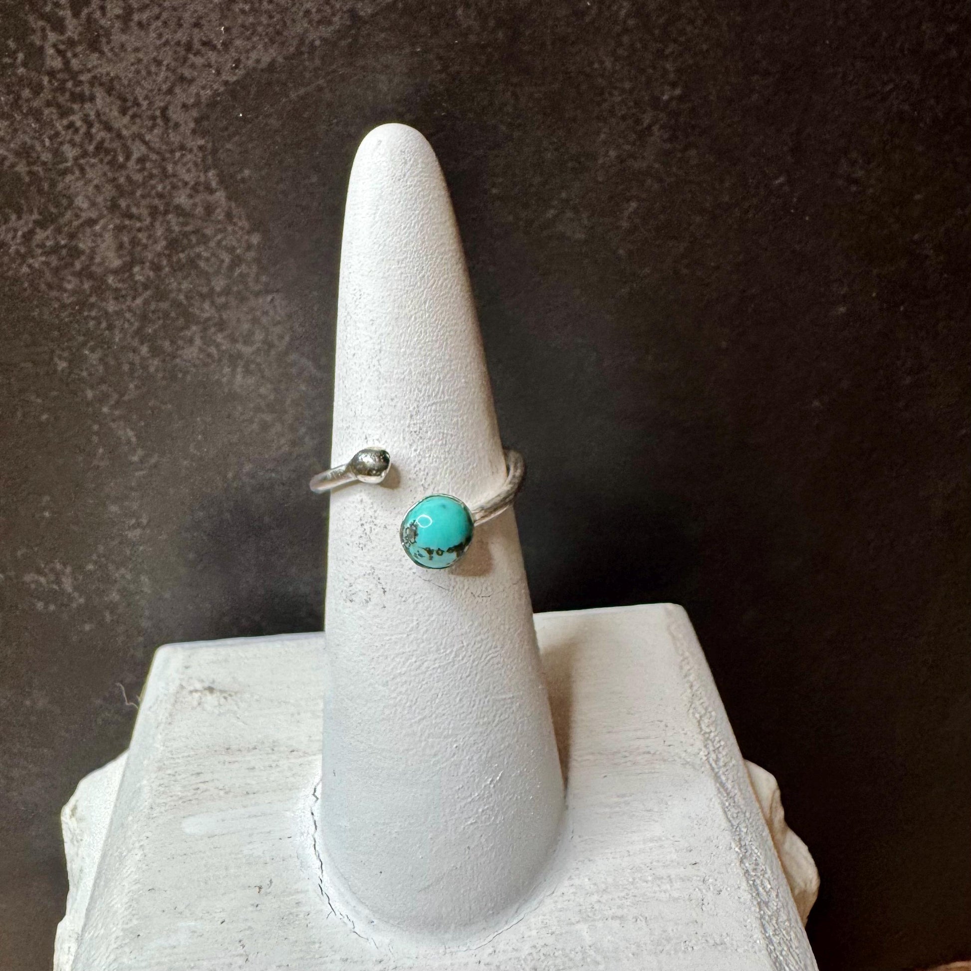 Sterling Silver Open Bezel Kingman Turquoise Gemstone Ring, Adjustable Accent Ring, Turquoise Jewelry, 4mm or 6mm Bezel with Ball End