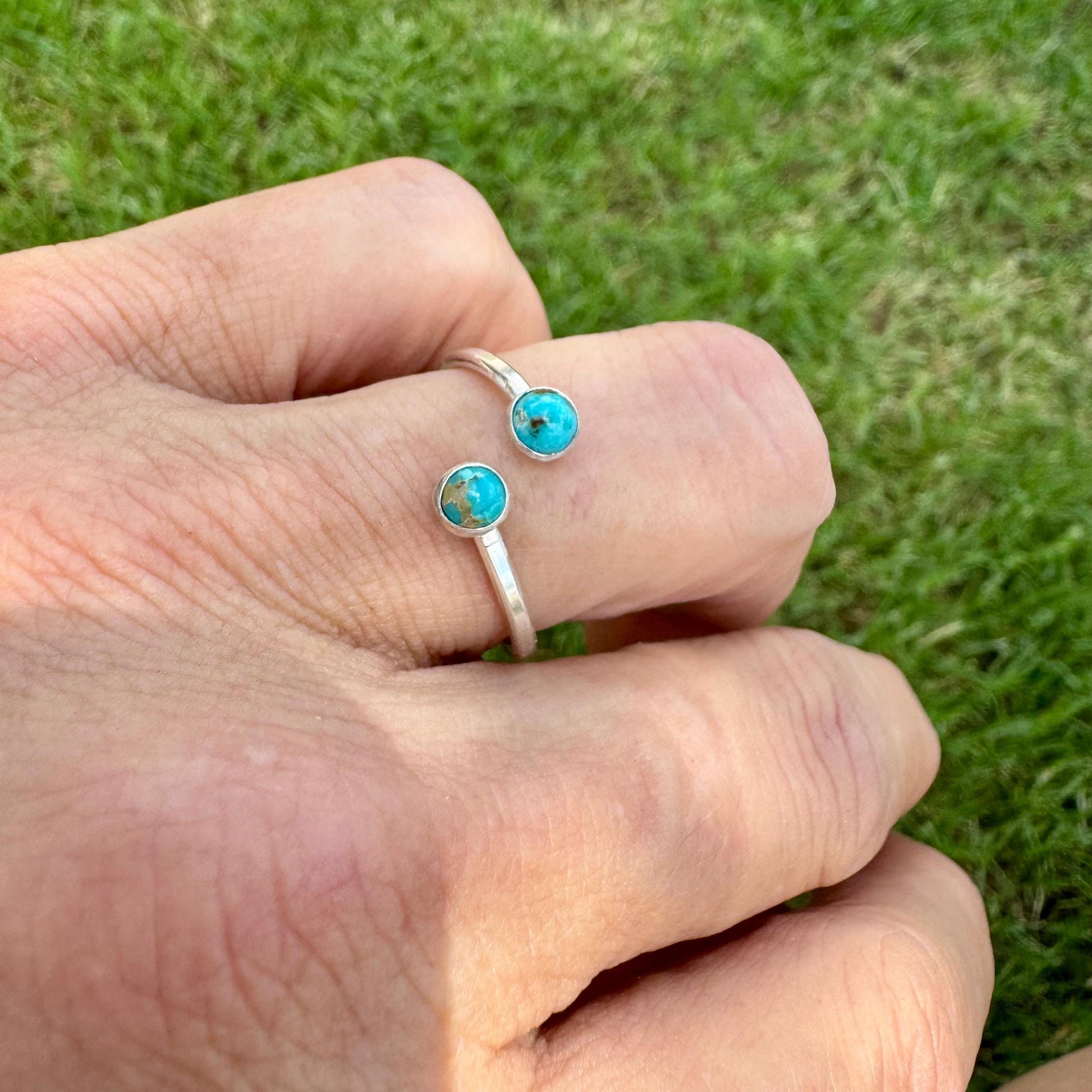 Sterling Silver Open Double Bezel Kingman Turquoise Gemstone Ring, Adjustable Accent Ring, Turquoise Jewelry, Gift for Her, 4mm or 6mm Bezel