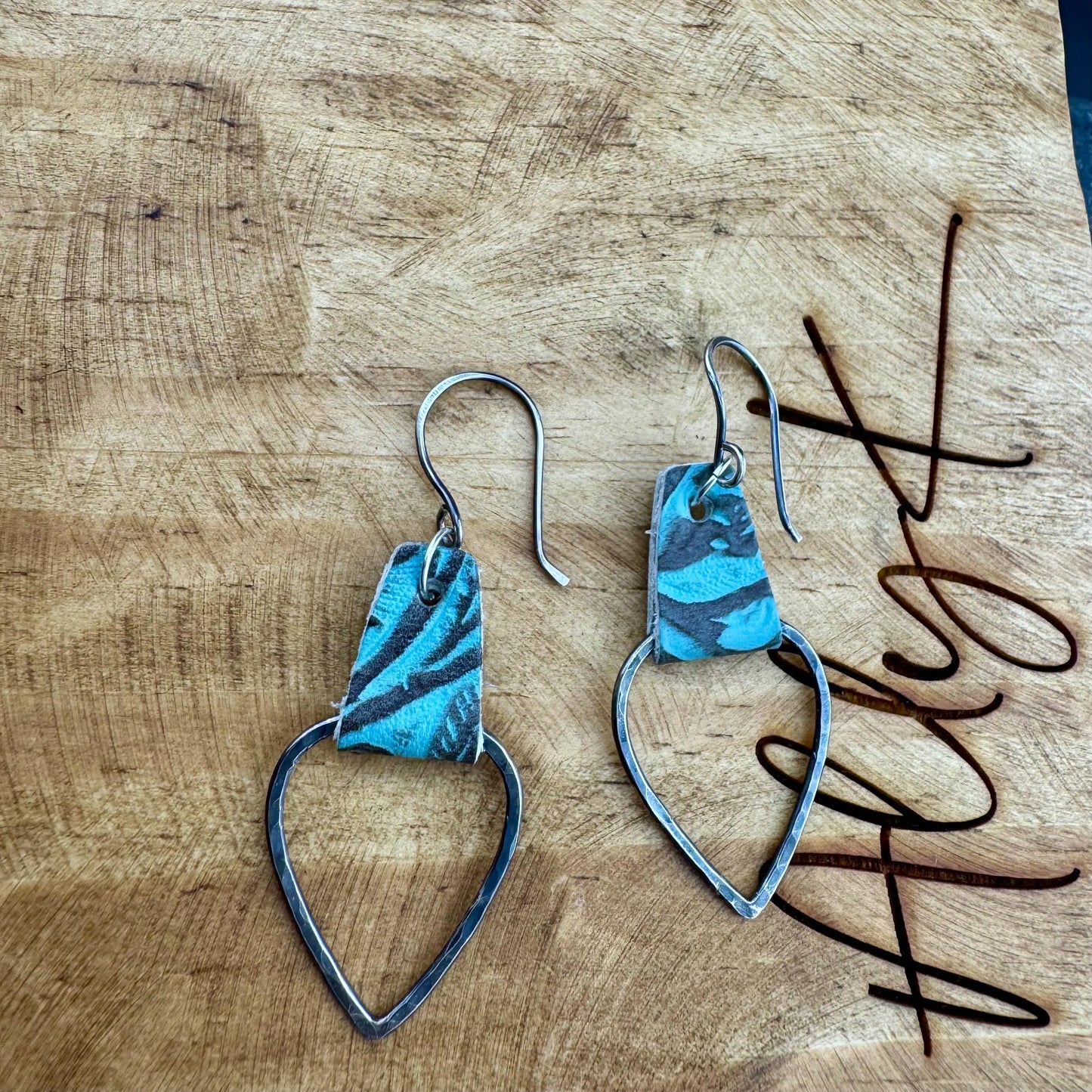Turquoise Leather Earrings, Teardrop Earrings, Hammered Style, Genuine Leather Earrings, Women's Gift, Stylish Jewelry
