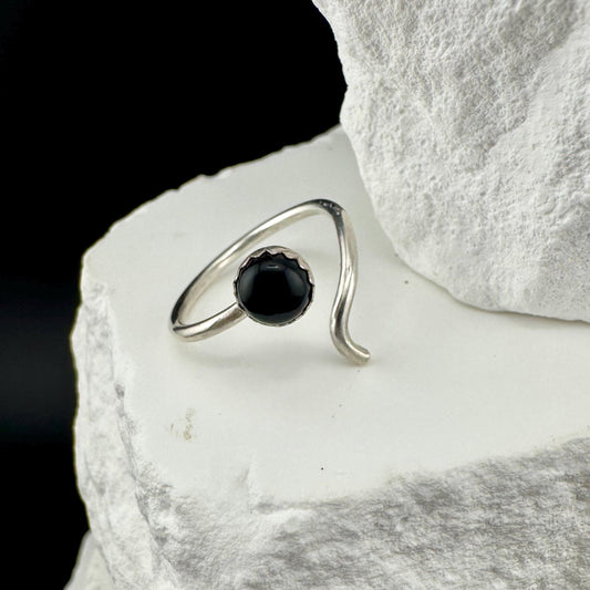 Sterling Silver Open Serrated Bezel Swist Black Onyx Gemstone Ring, Handmade Adjustable Accent Ring, Onyx Jewelry