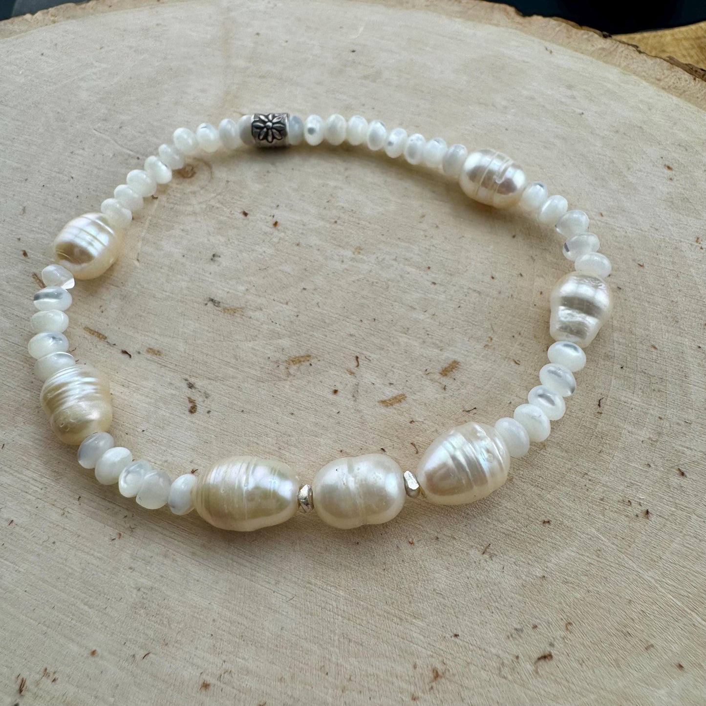 Elegant Mother of Pearl Gemstone Stretch Bracelet