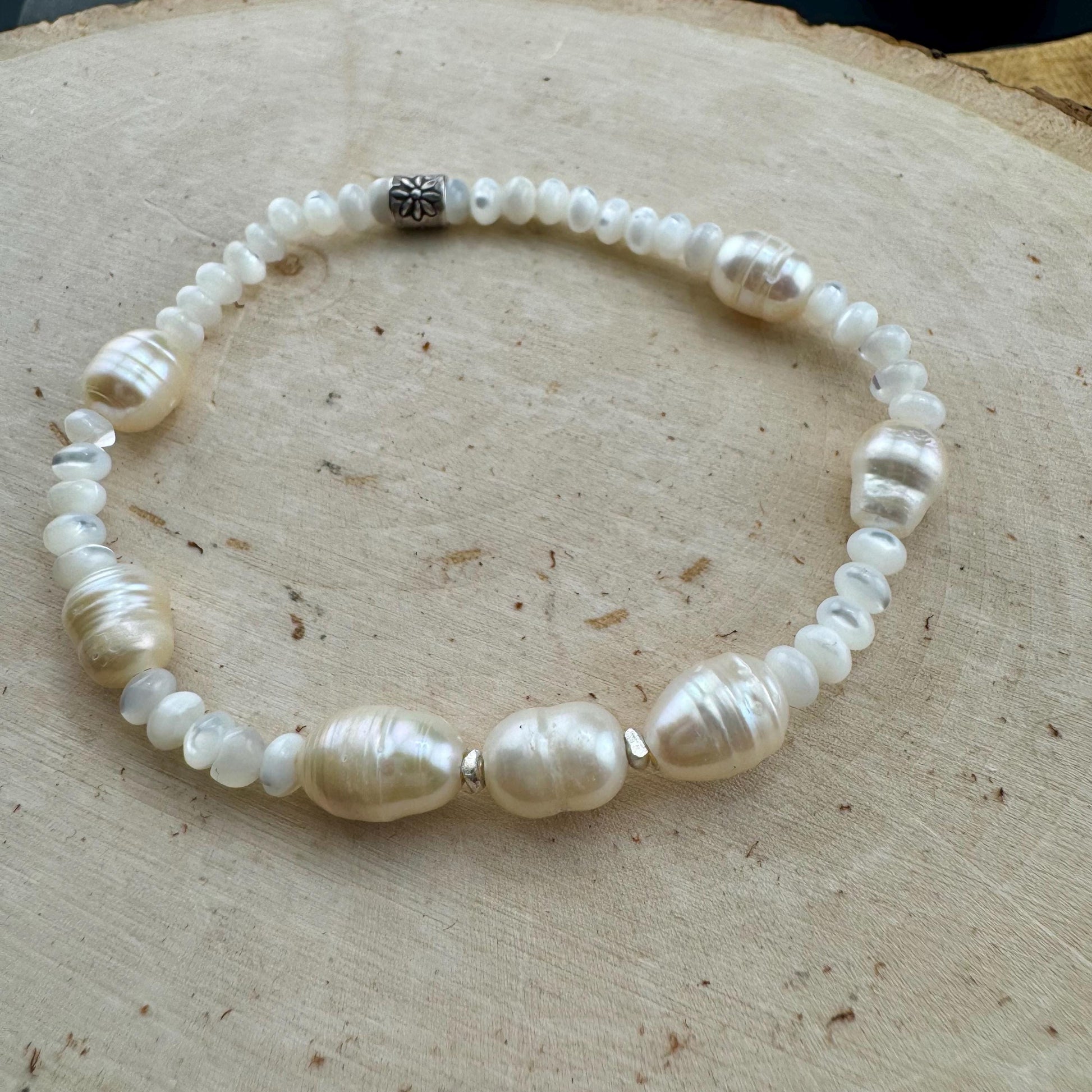 Elegant Mother of Pearl Gemstone Stretch Bracelet