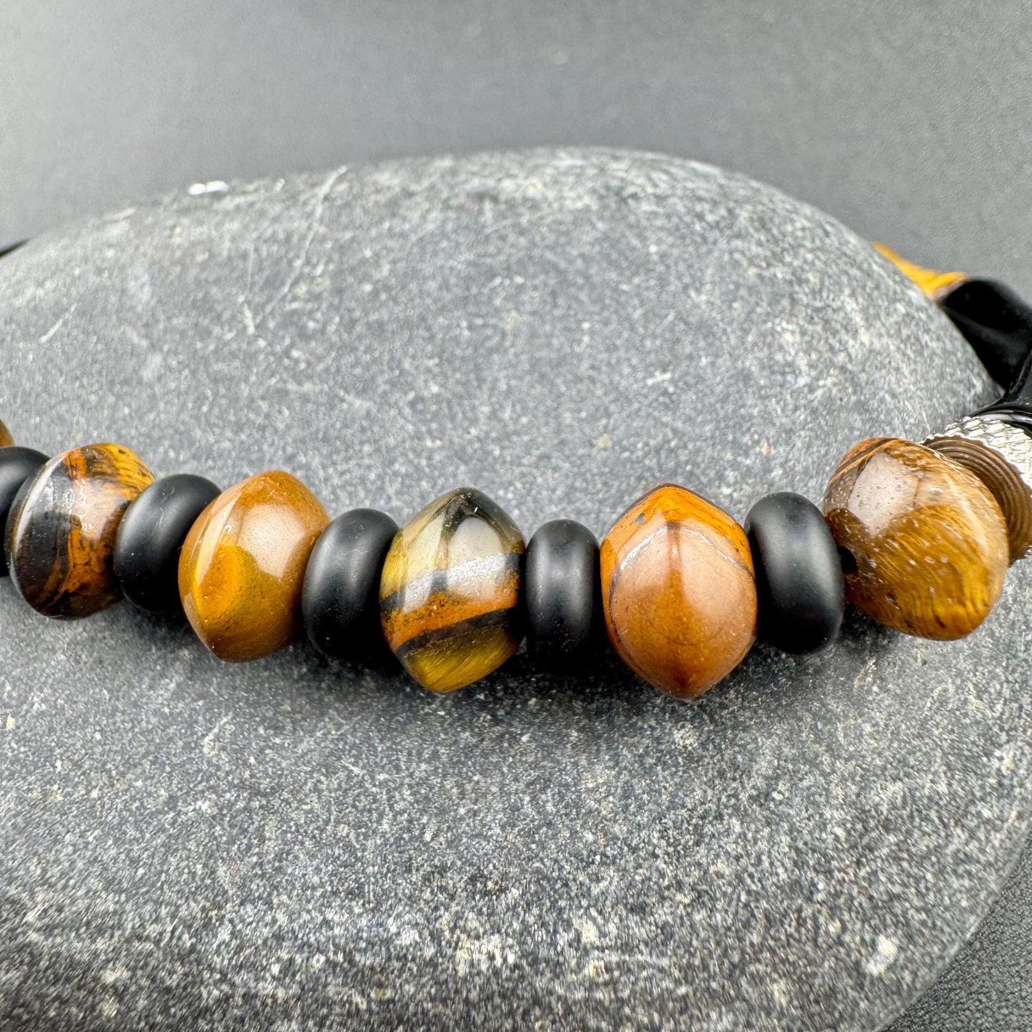 Tiger's Eye and Onyx Stretch Bracelet - Natural Gemstone Jewelry