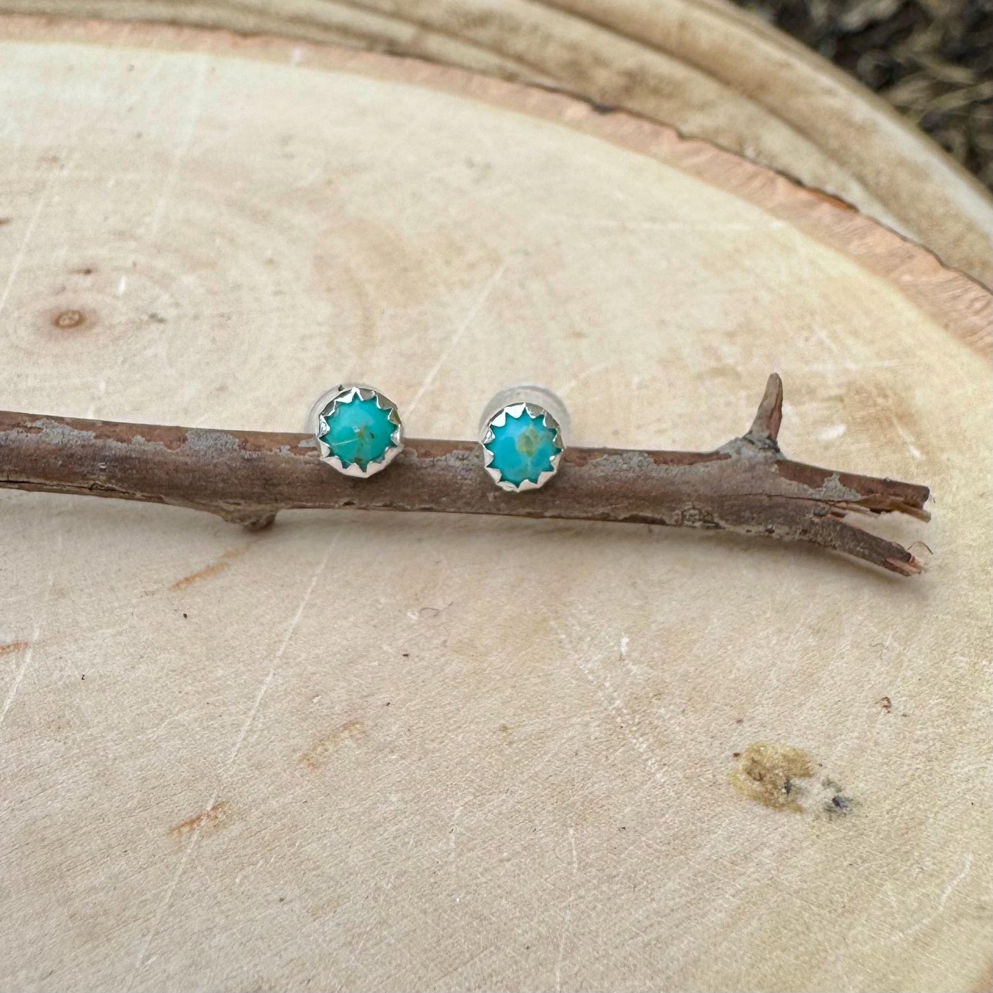 Serrated Bezel Kingman Turquoise Stud Earrings, Elegant Sterling Silver Jewelry
