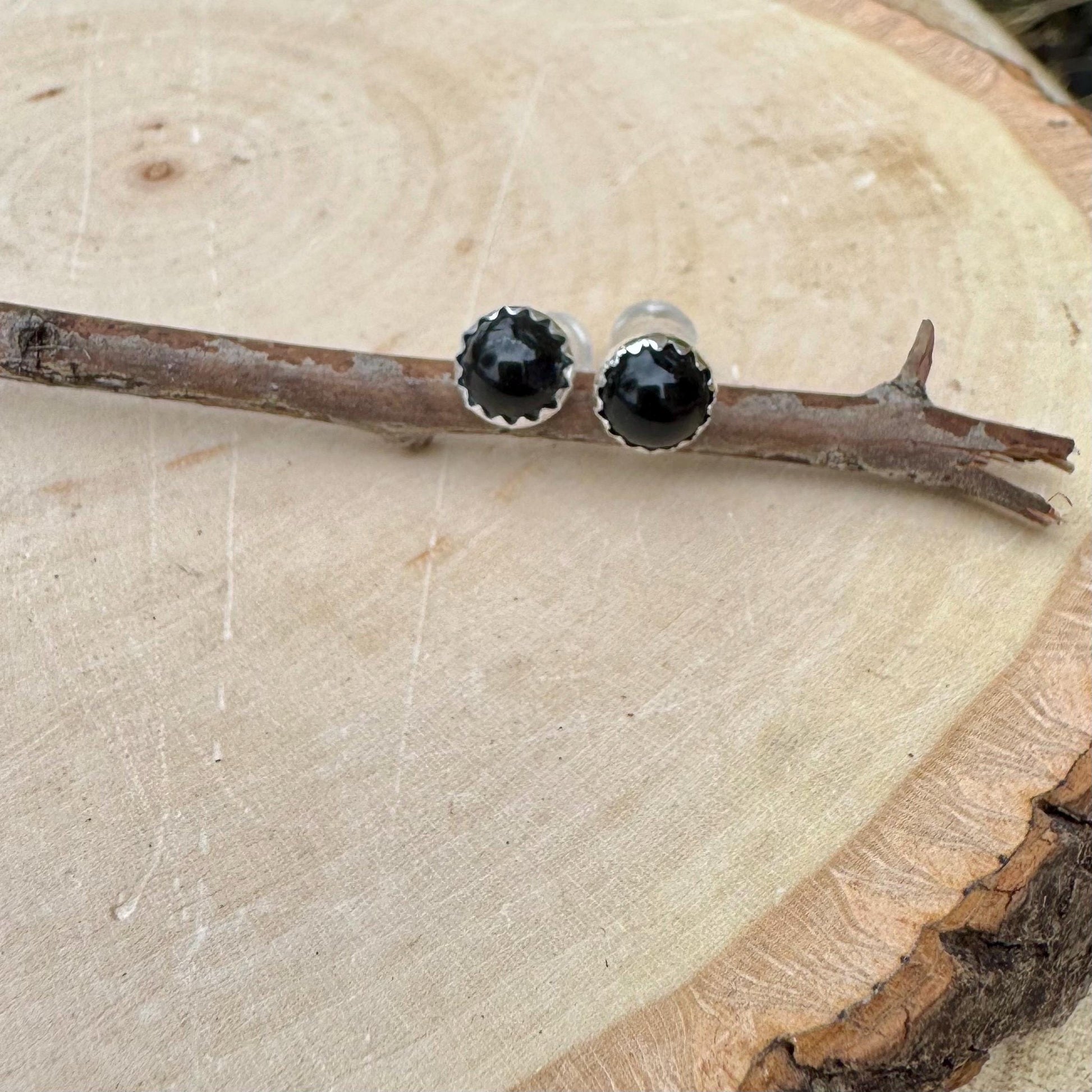 Handcrafted Serrated Bezel Black Onyx Earrings: 4mm/6mm Gemstone