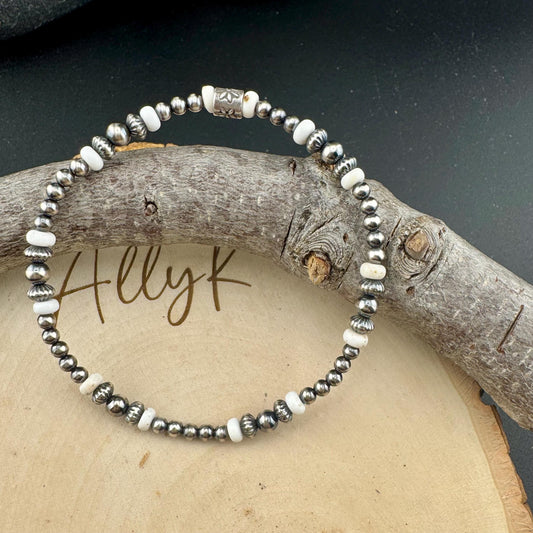 Native American Inspired White Turquoise Stretch Bracelet - Handmade Jewelry