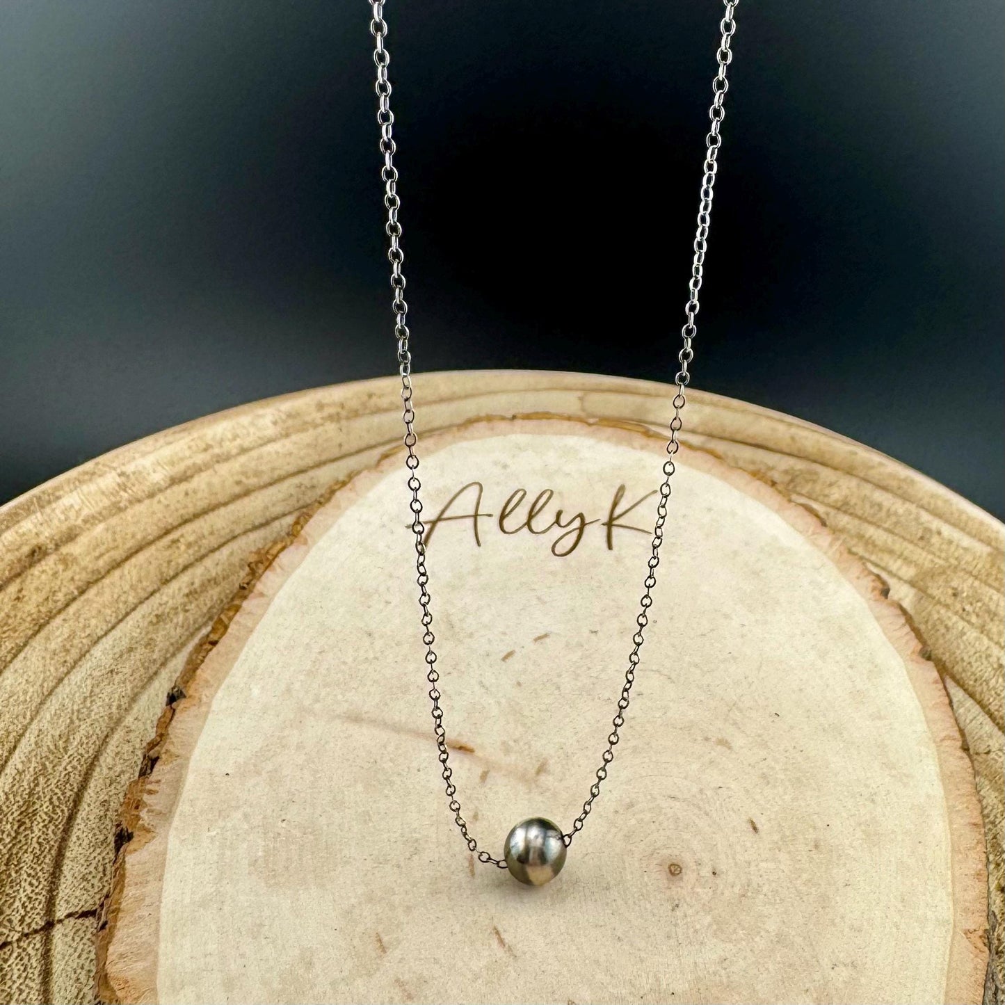 Single Navajo Pearl Chain Necklace | Southwestern Jewelry