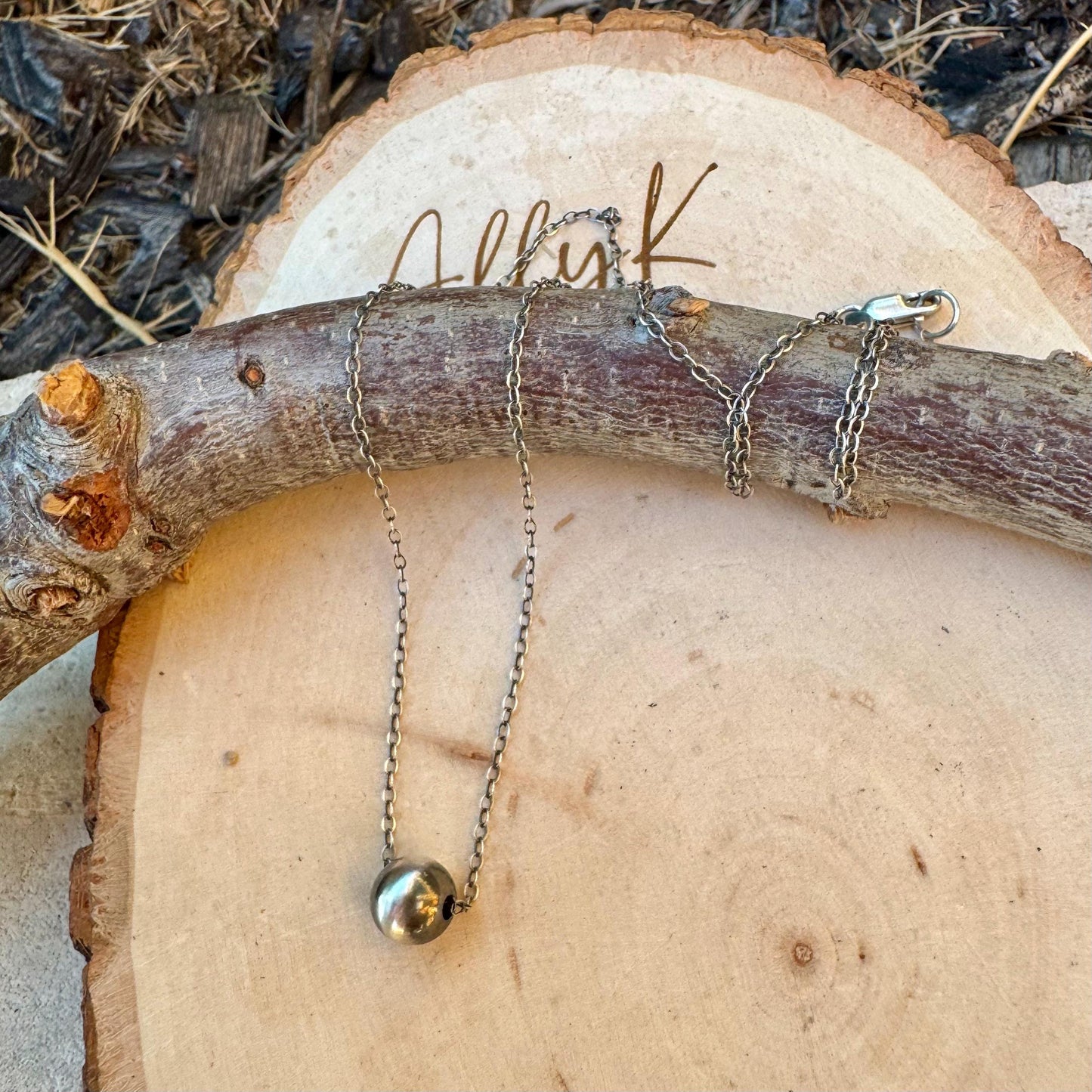 Single Navajo Pearl Chain Necklace | Southwestern Jewelry