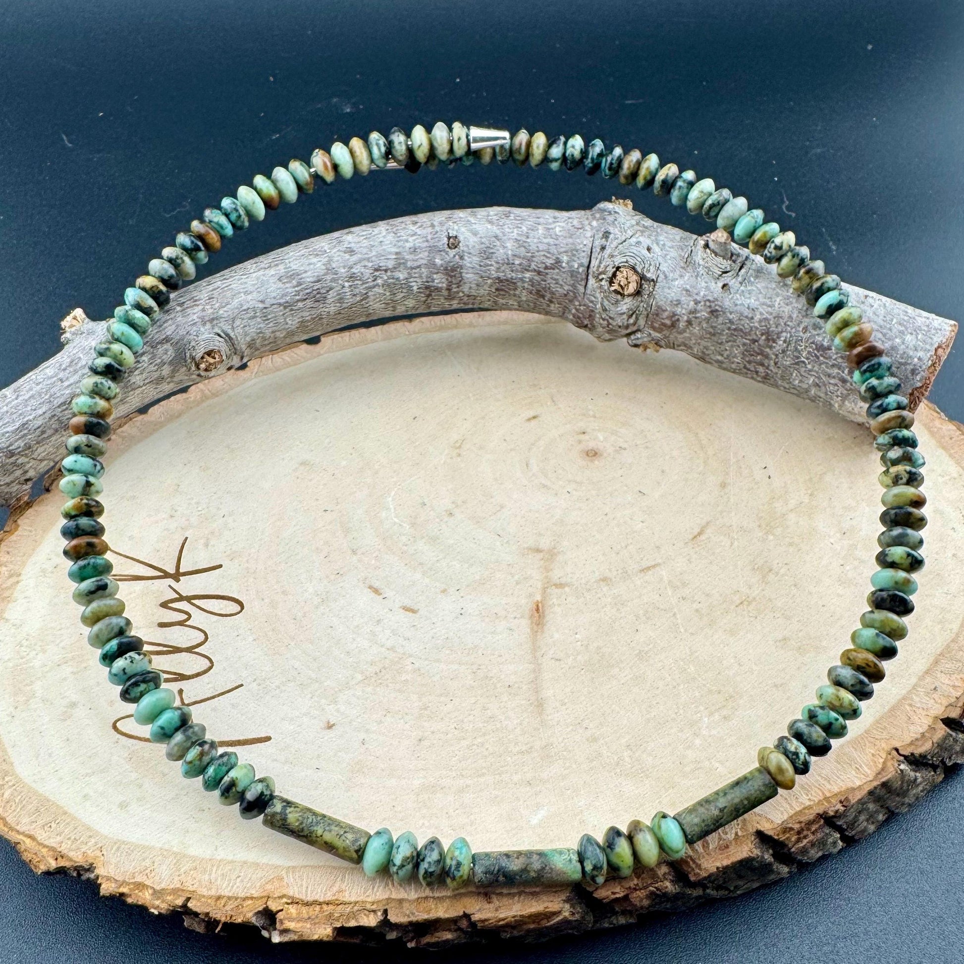 Boho African Turquoise Choker - Stylish Unique Memory Wire Design Necklace