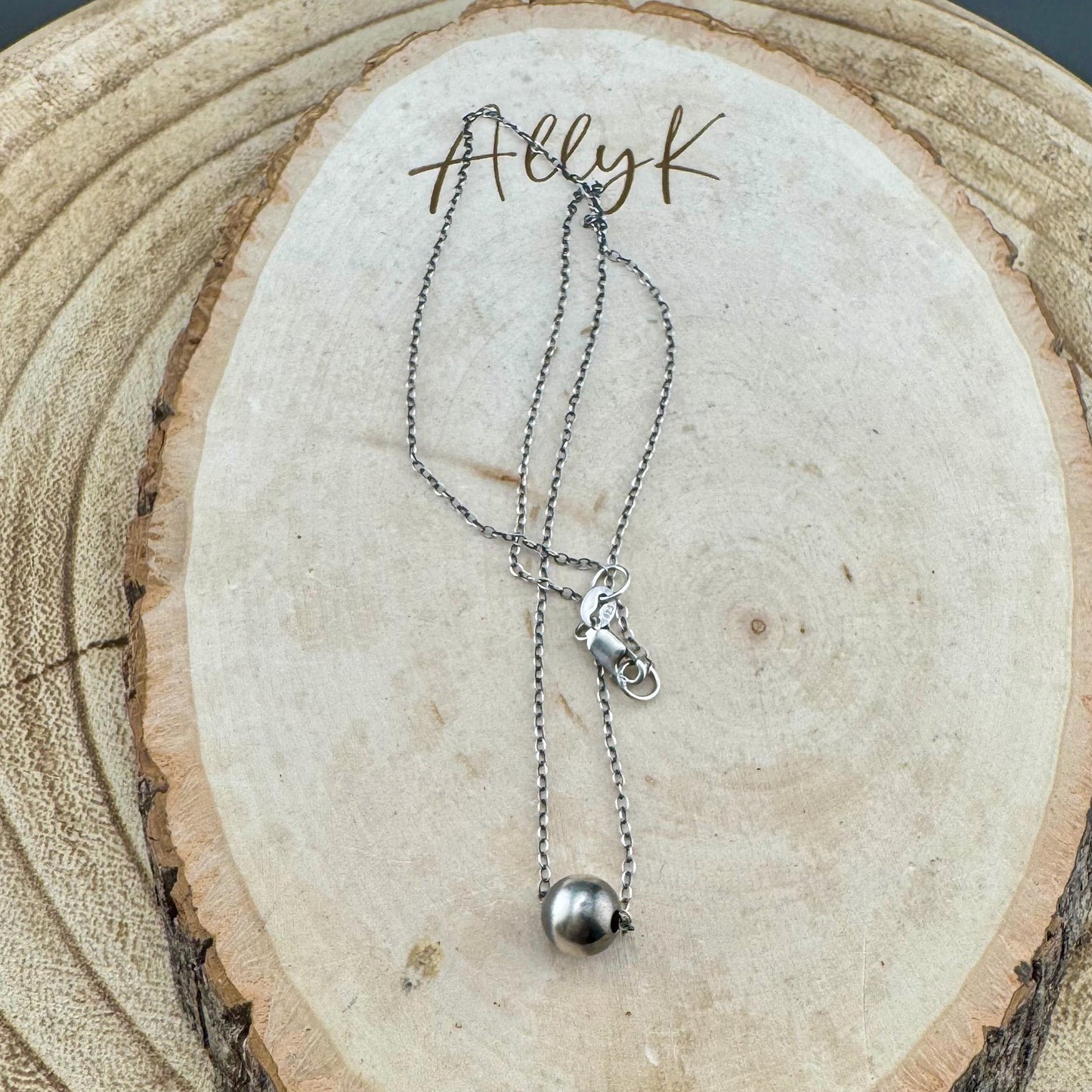 Single Navajo Pearl Chain Necklace | Southwestern Jewelry