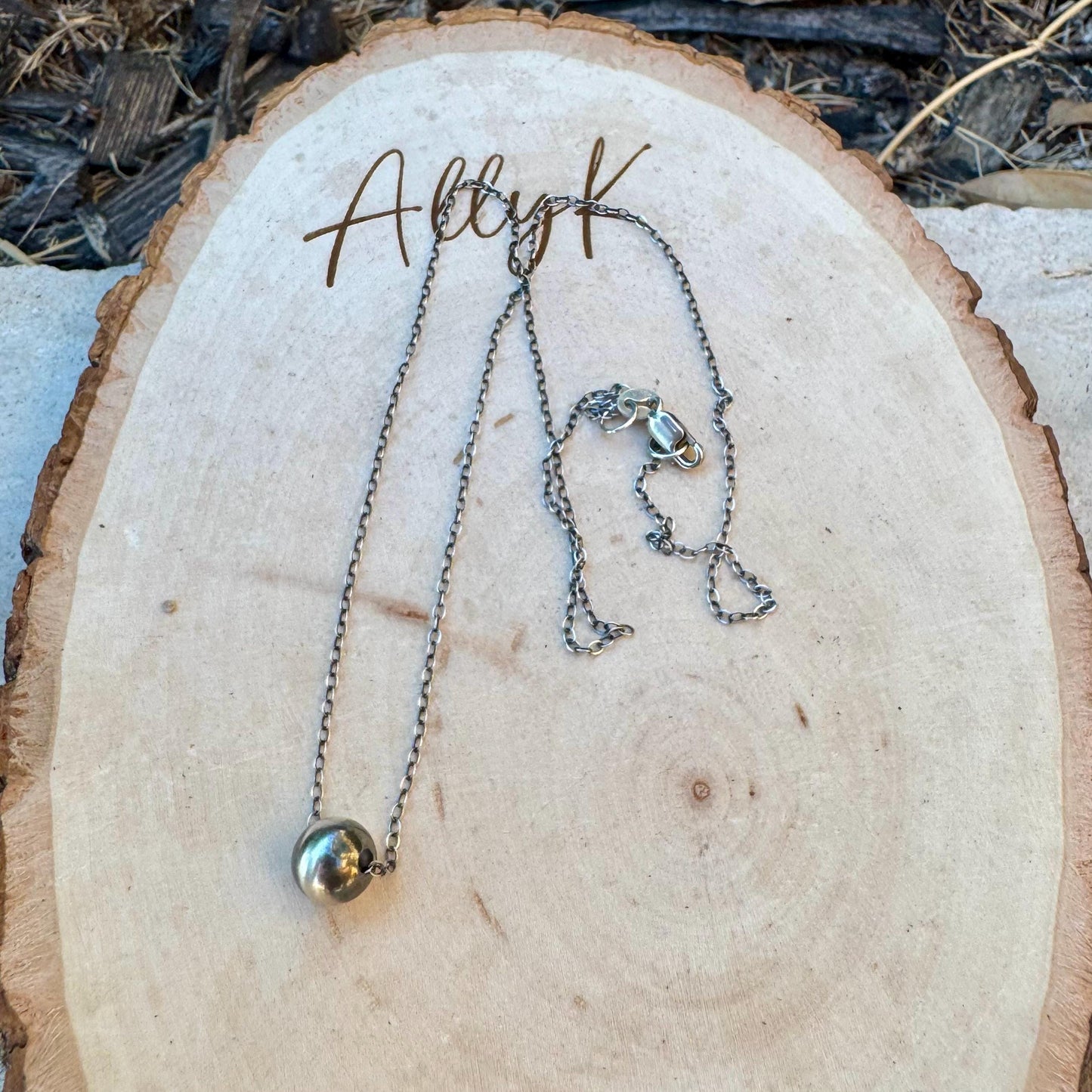 Single Navajo Pearl Chain Necklace | Southwestern Jewelry
