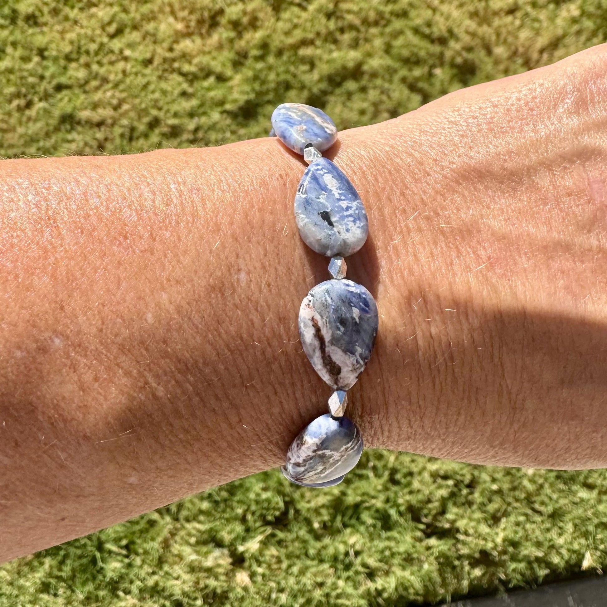 Teardrop Blue Sodalite Gemstone Bracelet | Sterling Silver Stretch Jewelry