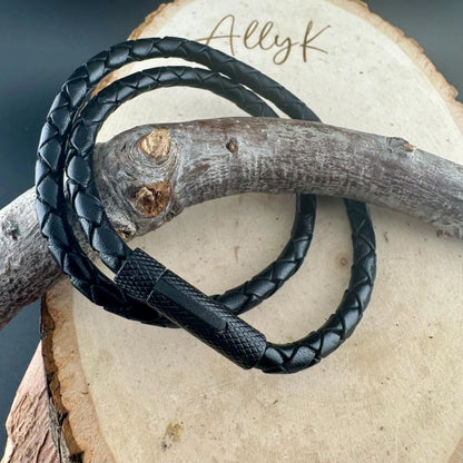 Double Wrap Leather Bracelet • 5mm Braided Leather • Bayonet Clasp