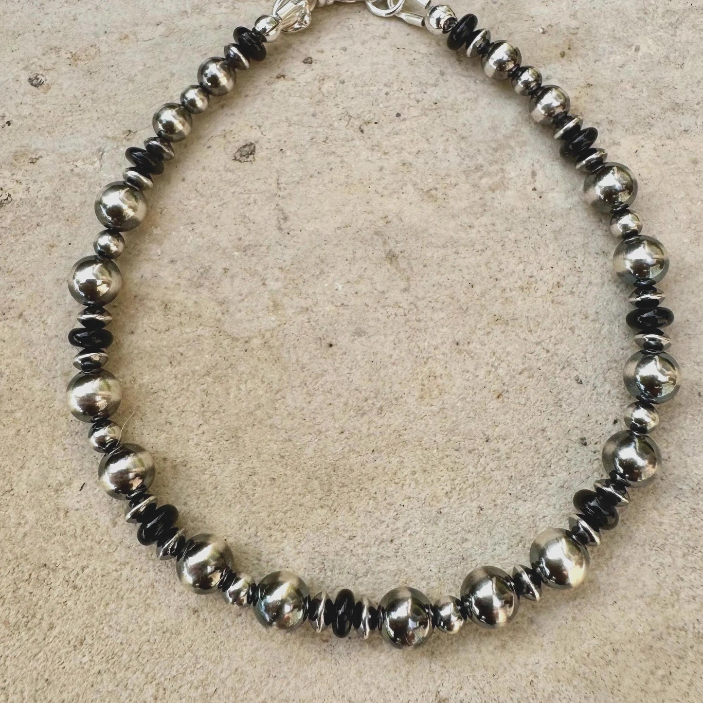 Southwest Style Navajo Pearl Sterling Silver Beaded Bracelet - Boho Native American Inspired Jewelry