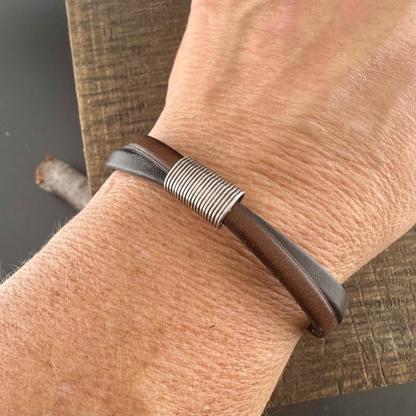 Leather bracelet with magnet closure, dark brown and black leather crossover / genuine leather bracelet