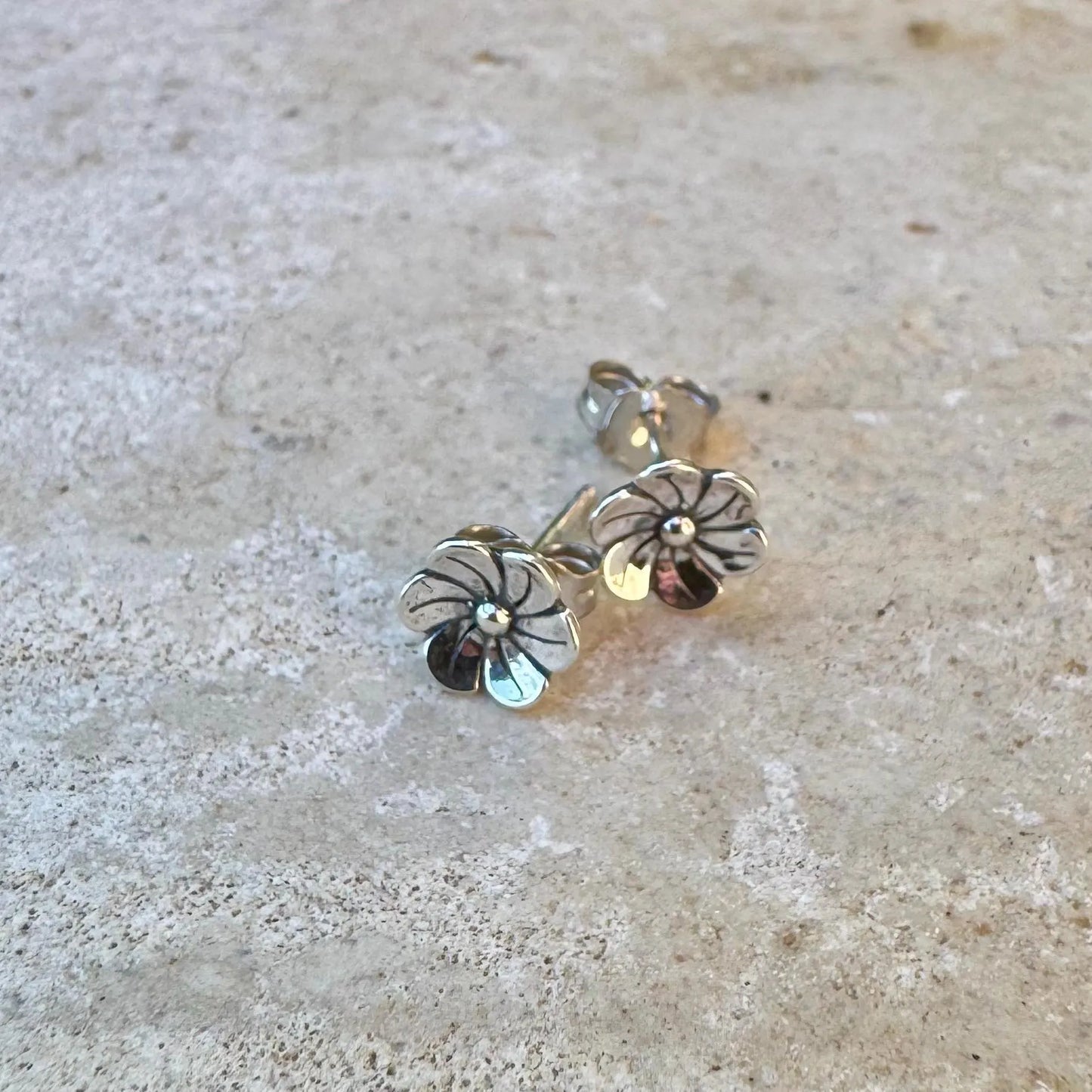 Sterling Silver Flower Stud Earrings • 7mm Dainty Floral Posts
