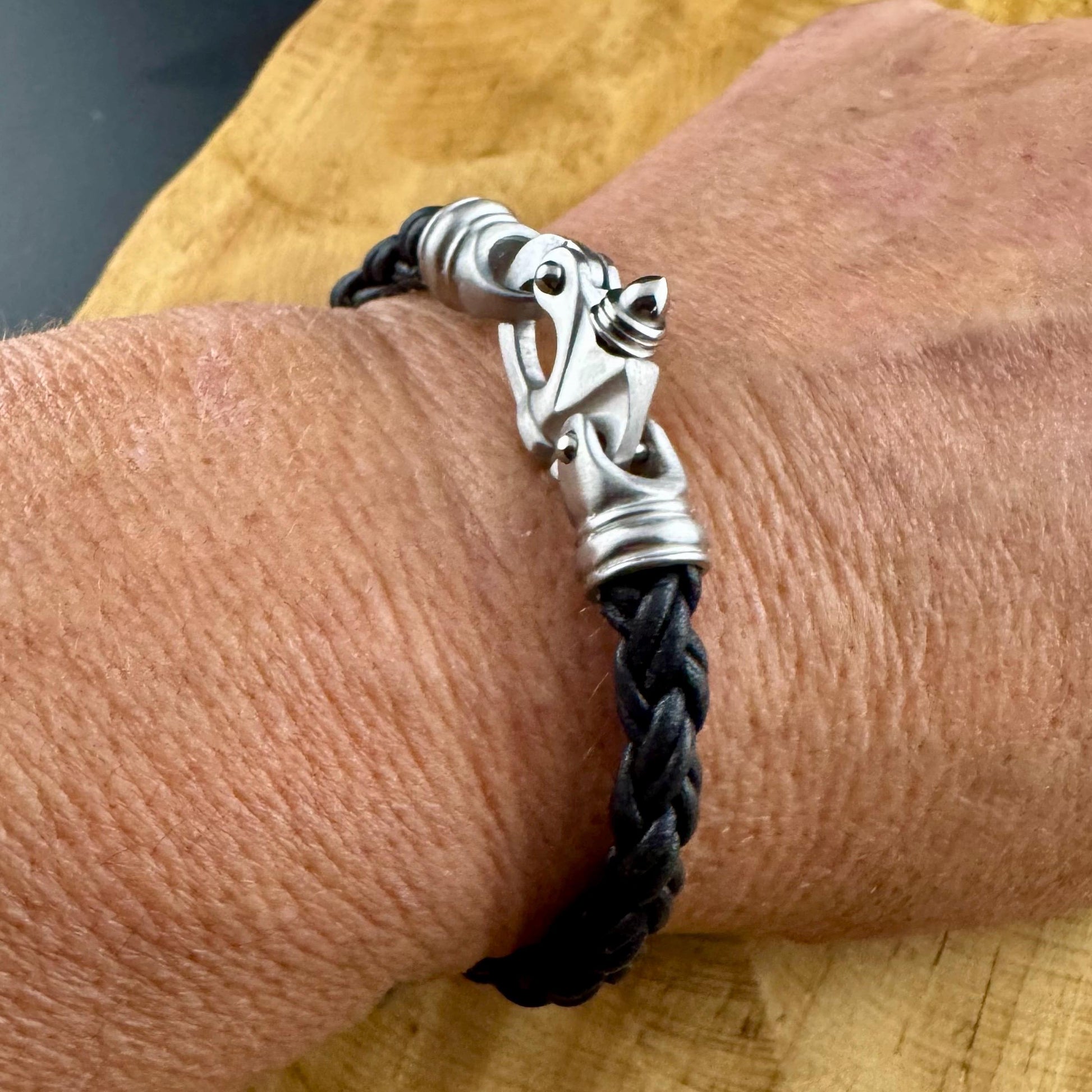 Mariner’s Clasp Black Leather Bracelet – Nautical Soul | Bolo Braided Cord + Stainless Steel