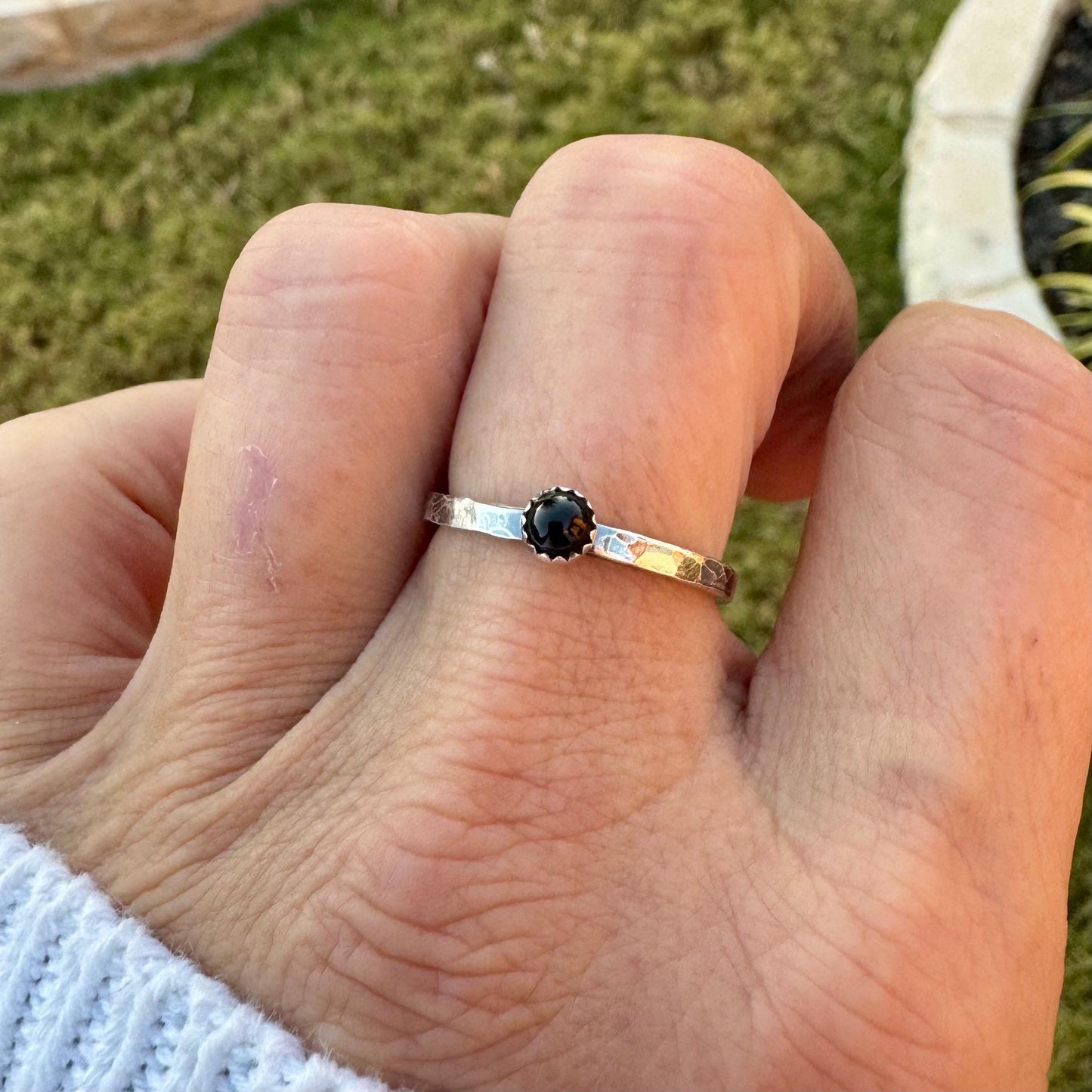 Sterling Silver Onyx Bezel Dainty Band Ring - Hammered or Smooth Finish