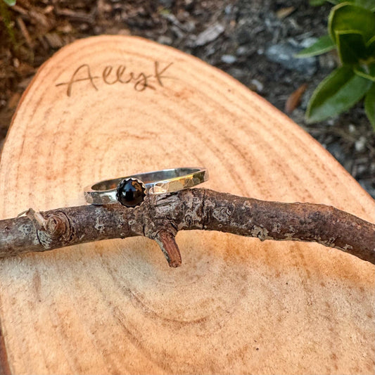 Sterling Silver Onyx Bezel Dainty Band Ring - Hammered or Smooth Finish