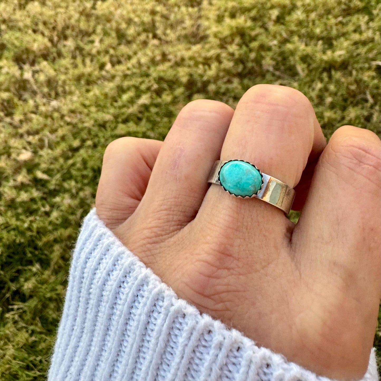 Sterling Silver Kingman Turquoise Bezel Band Ring - Hammered or Smooth Finish