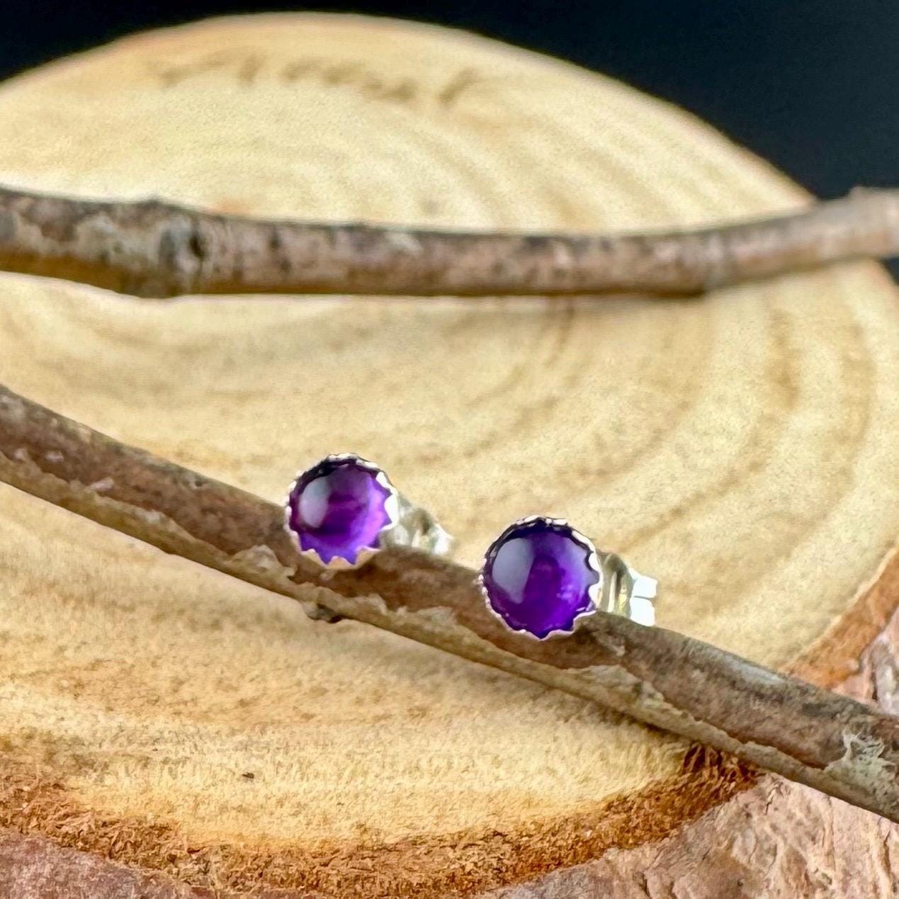 Handcrafted Serrated Bezel Amethyst Sud Post Earrings: 4mm