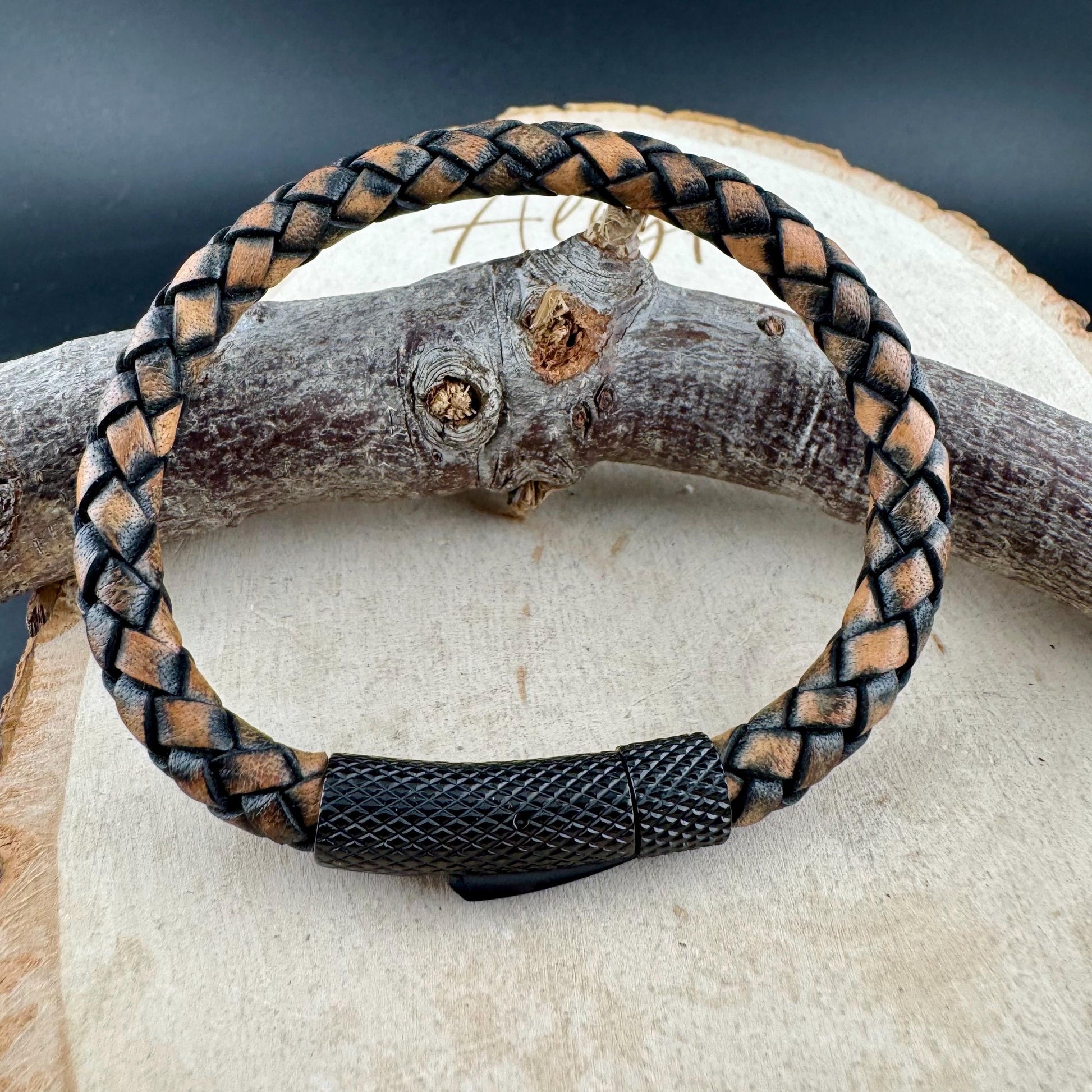 Stylish Braided Leather Bracelet with Bayonet Closure | Bolo Cord + Stainless Steel, Custom Leather Choice