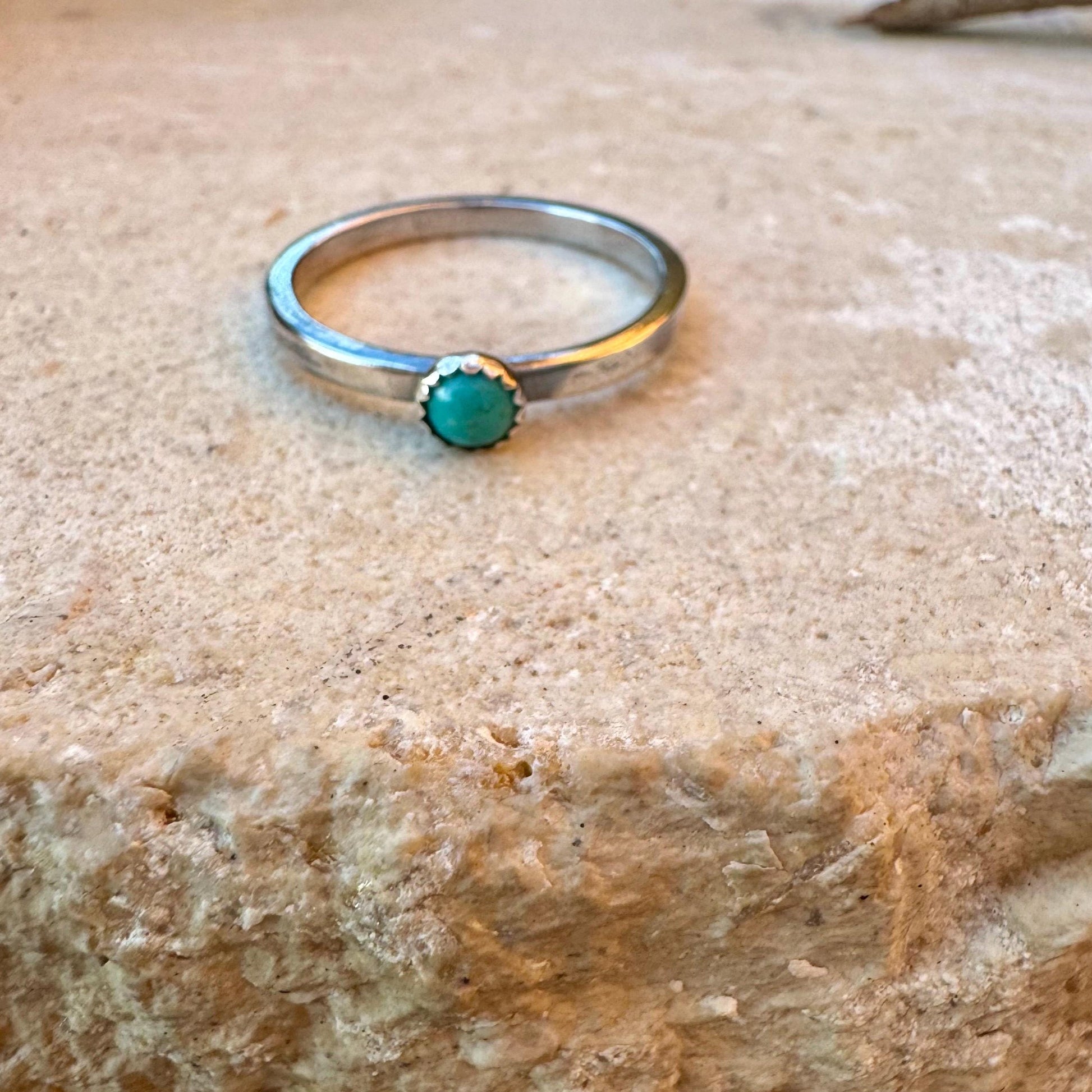 Sterling Silver Kingman Turquoise Dainty Band Ring - Hammered or Smooth Finish