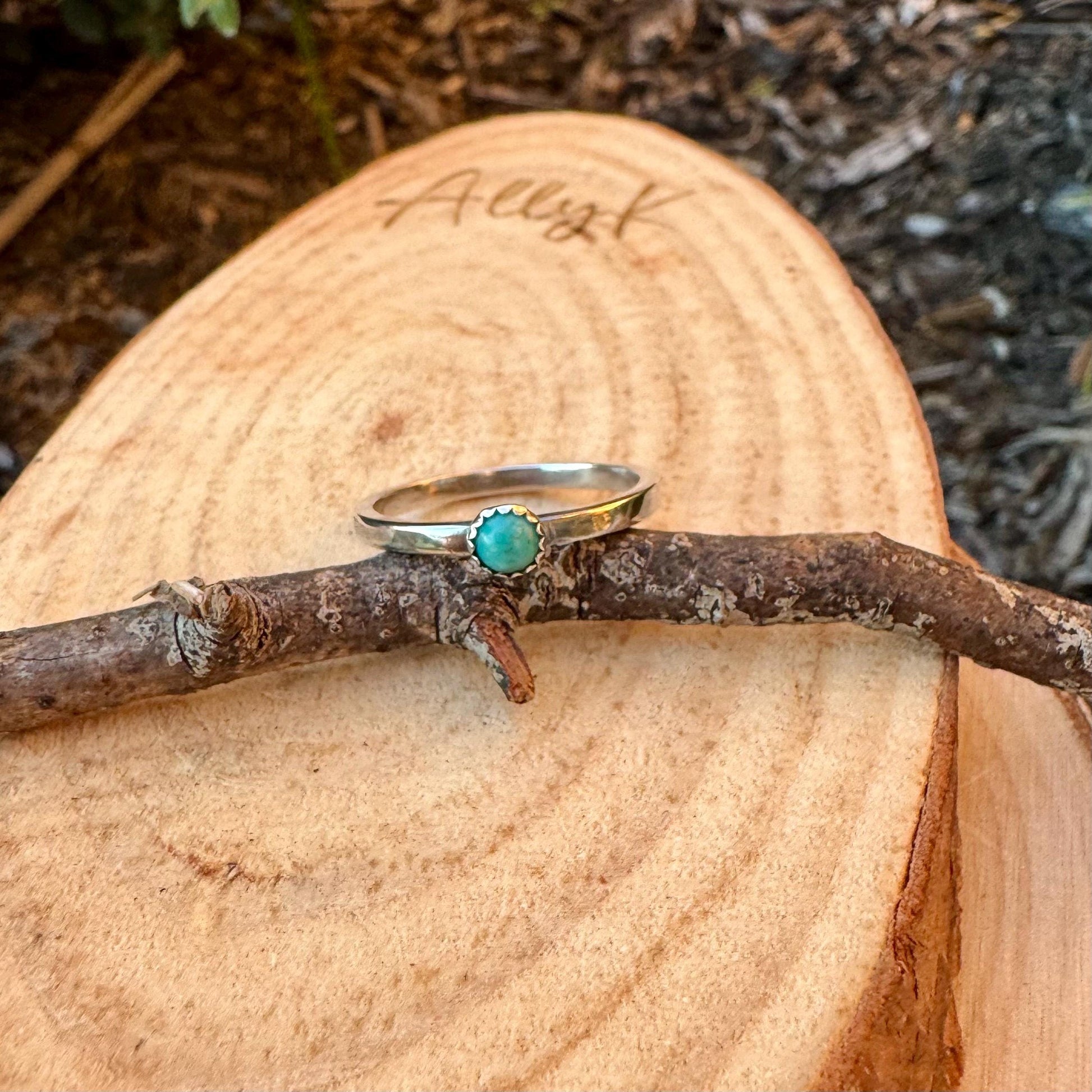 Sterling Silver Kingman Turquoise Dainty Band Ring - Hammered or Smooth Finish