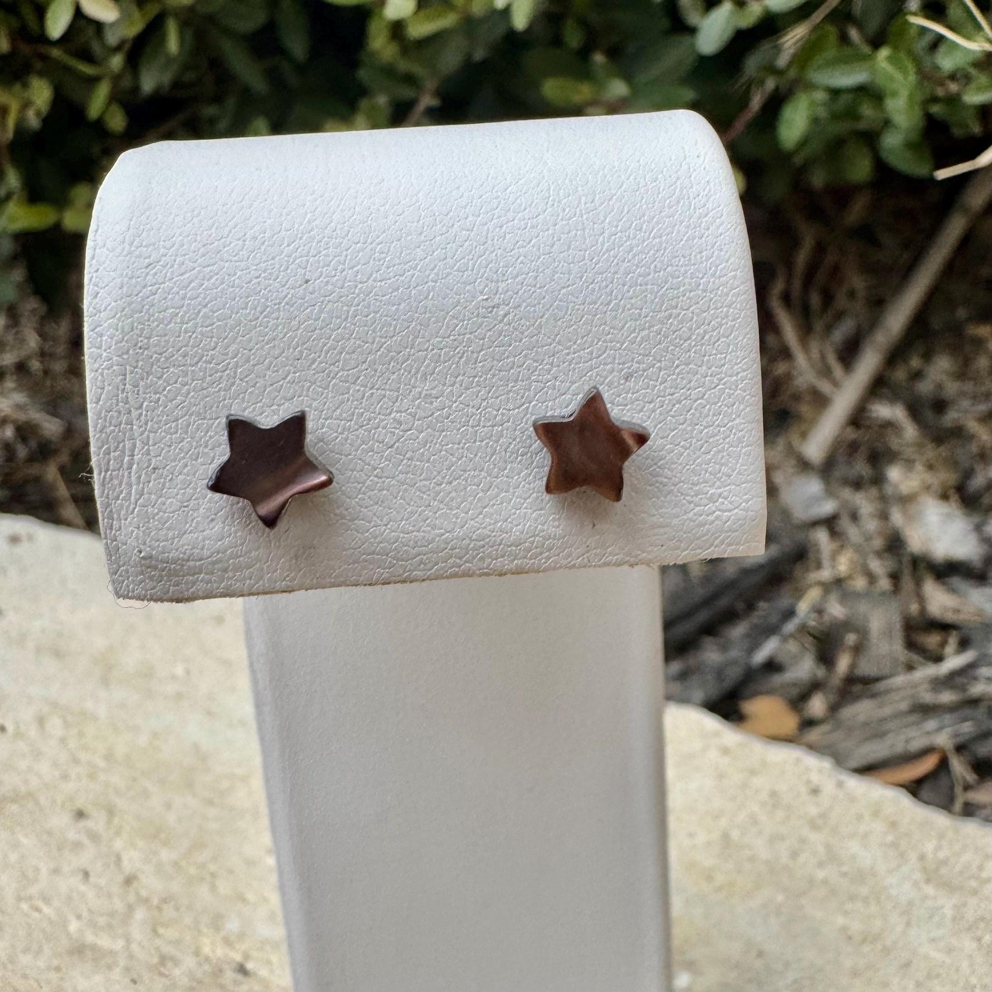 Iridescent Mother of Pearl Star Stud Earrings – Sterling Silver Minimalist Jewelry