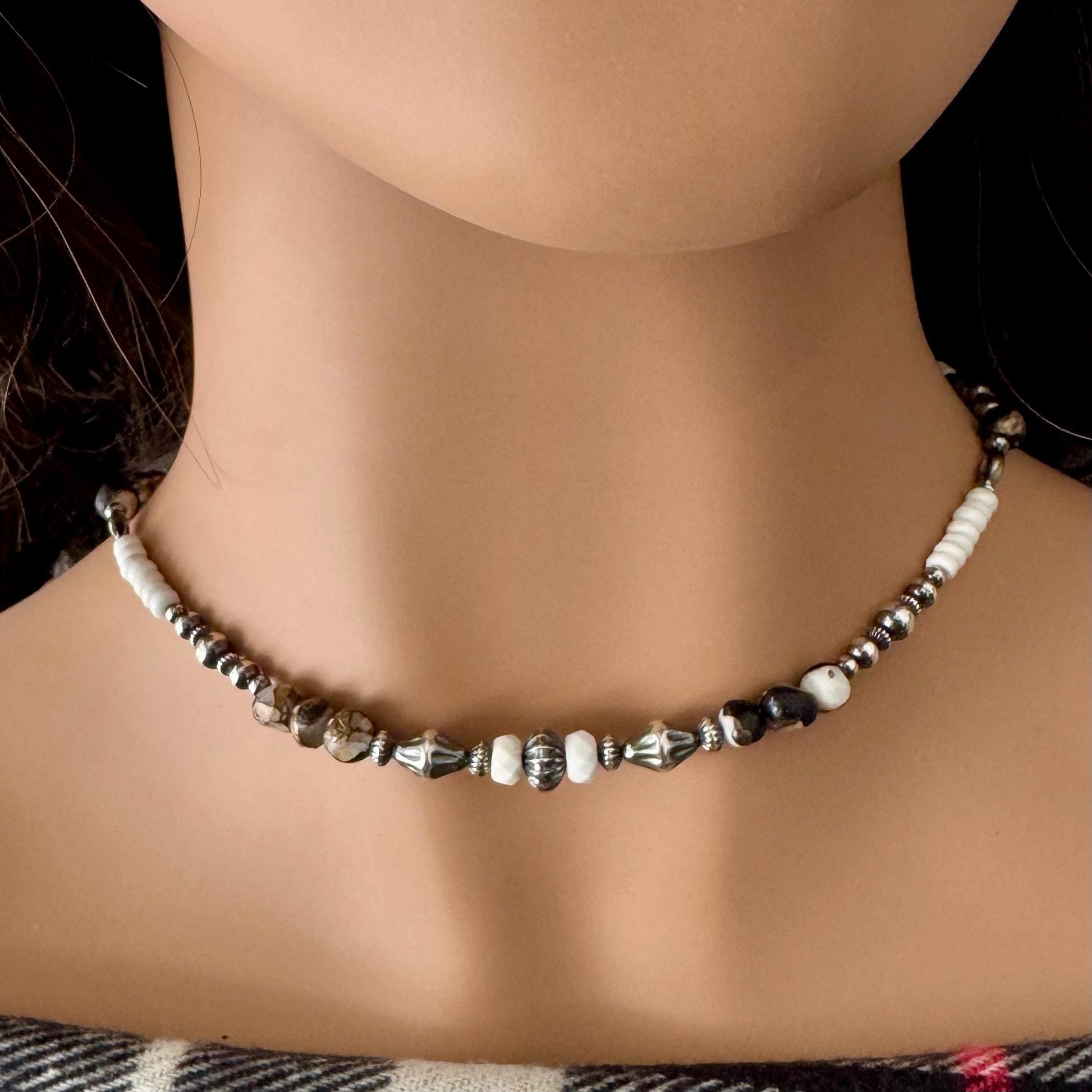 Navajo Pearl & White Buffalo Necklace – Sterling Silver White Turquoise Gemstone Choker