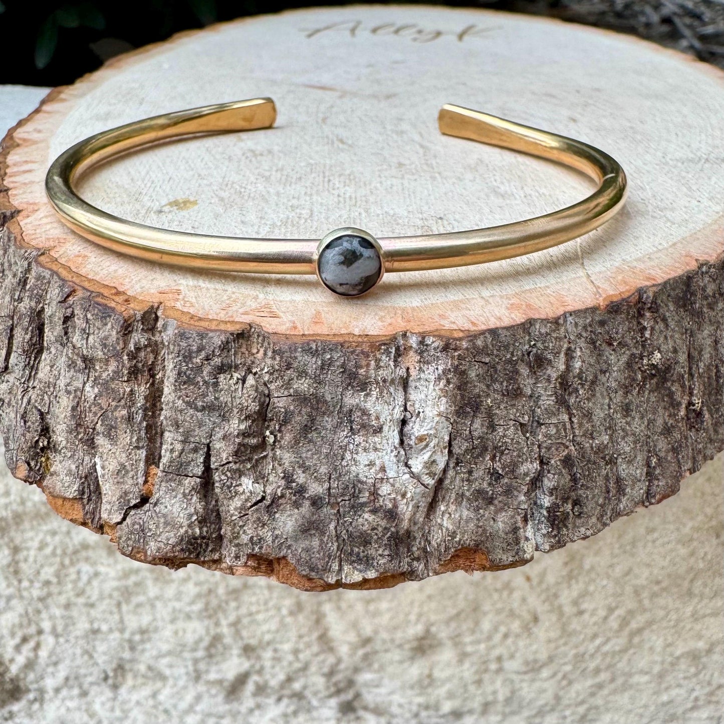 Brass White Buffalo Bezel Bracelet – 6mm Handmade Adjustable Cuff Jewelry