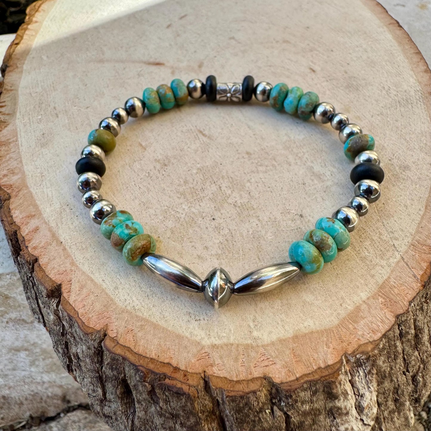 Stretch Kingman Turquoise & Onyx Bracelet | Handcrafted Navajo Pearl Silver Jewelry