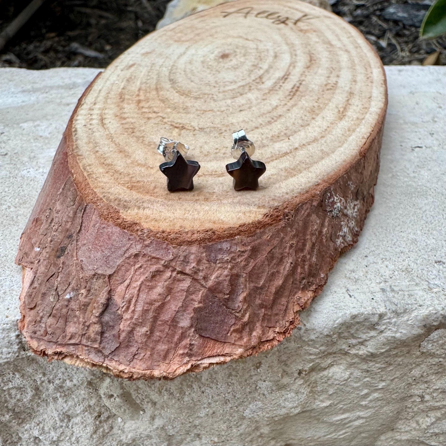 Iridescent Mother of Pearl Star Stud Earrings – Sterling Silver Minimalist Jewelry