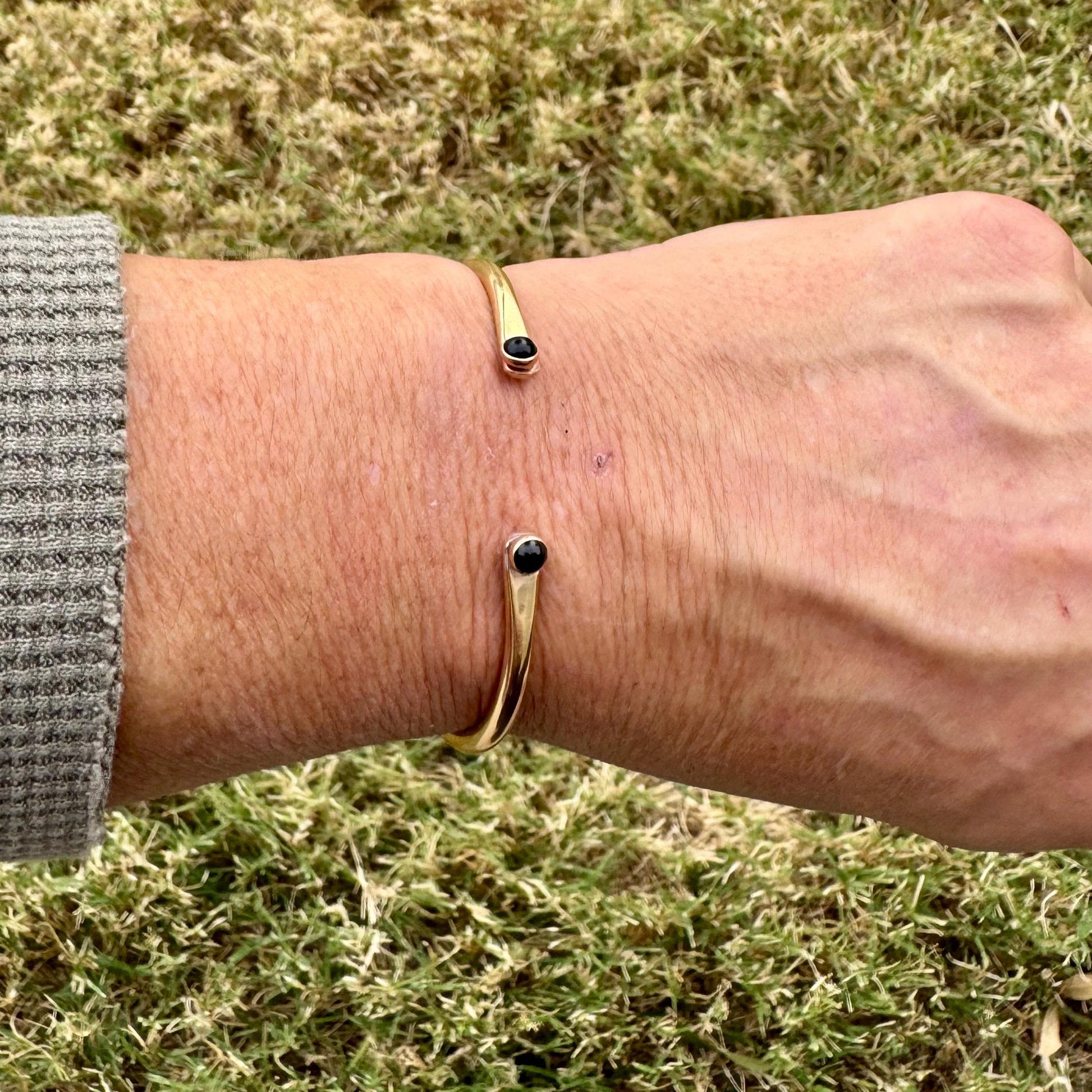Onyx Brass Dainty Cuff Bracelet - 4mm Black Onyx Double Bezel Reverse Design