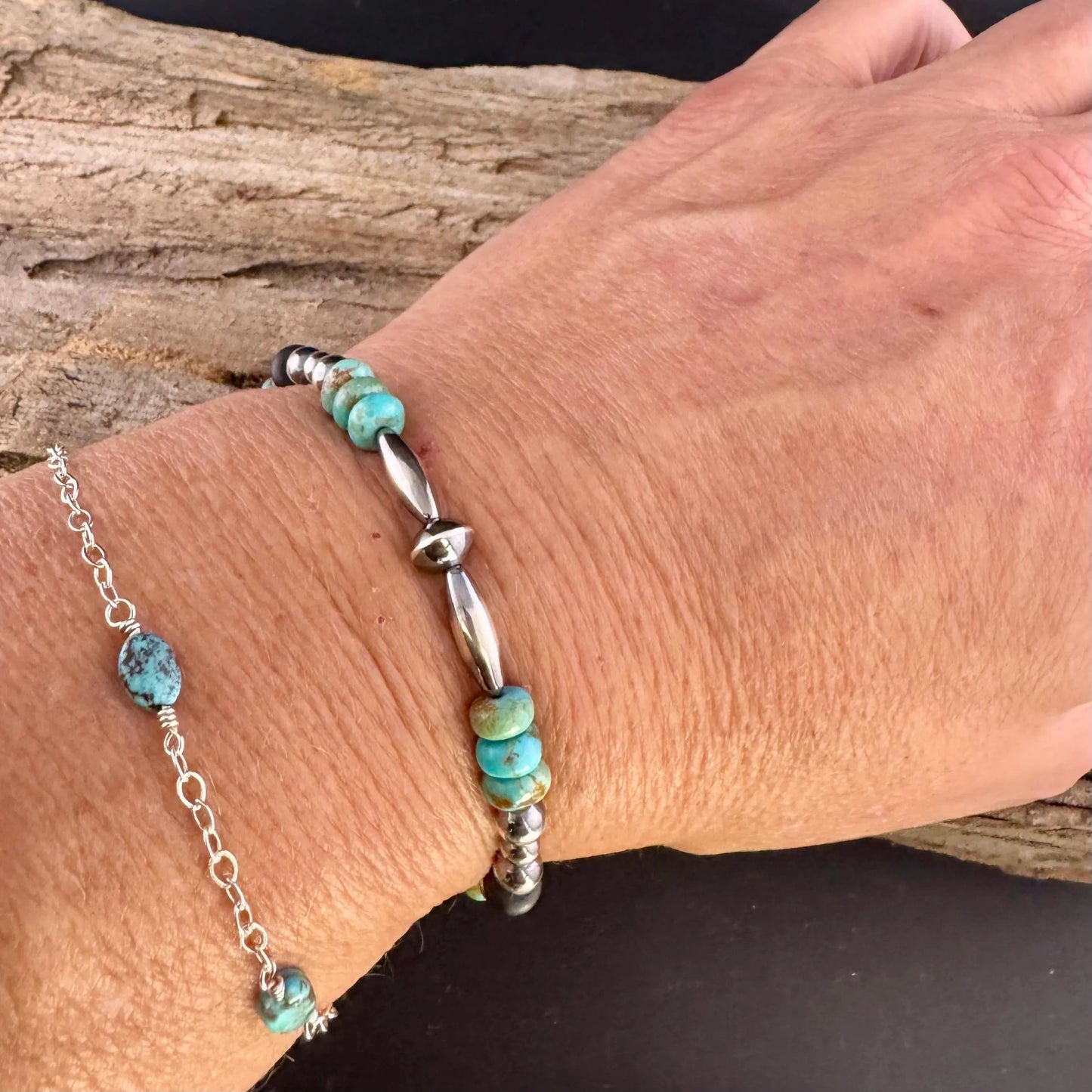 Stretch Kingman Turquoise & Onyx Bracelet | Handcrafted Navajo Pearl Silver Jewelry