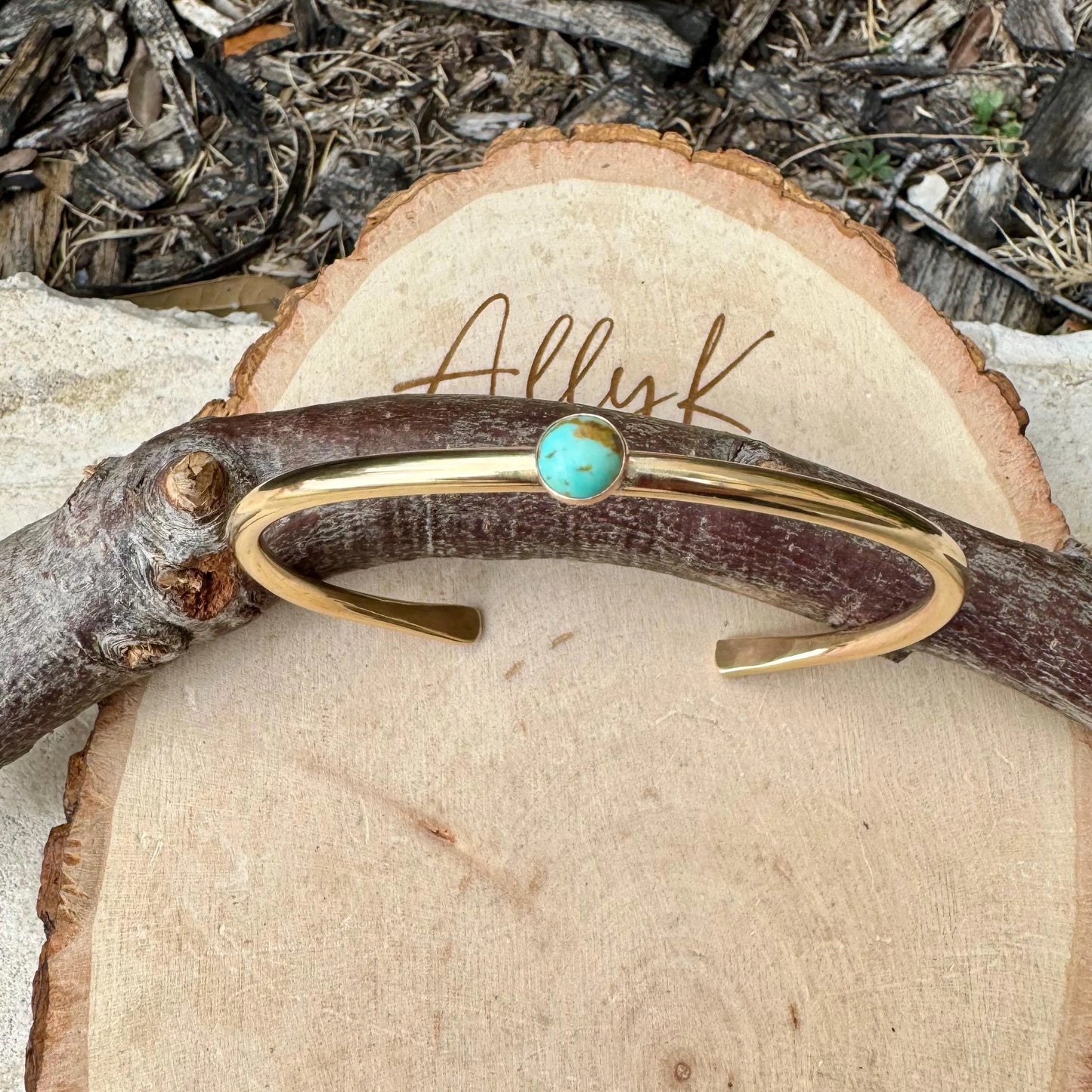 Kingman Turquoise Brass Cuff • 6mm Stone • Hand‑Forged Southwest Jewelry • Adjustable