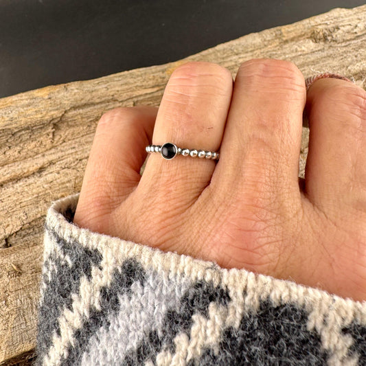 Sterling Silver Black Onyx Cabochon Ring | Minimalist Beaded Wire Stackable Band