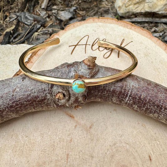Kingman Turquoise Brass Cuff • 6mm Stone • Hand‑Forged Southwest Jewelry • Adjustable