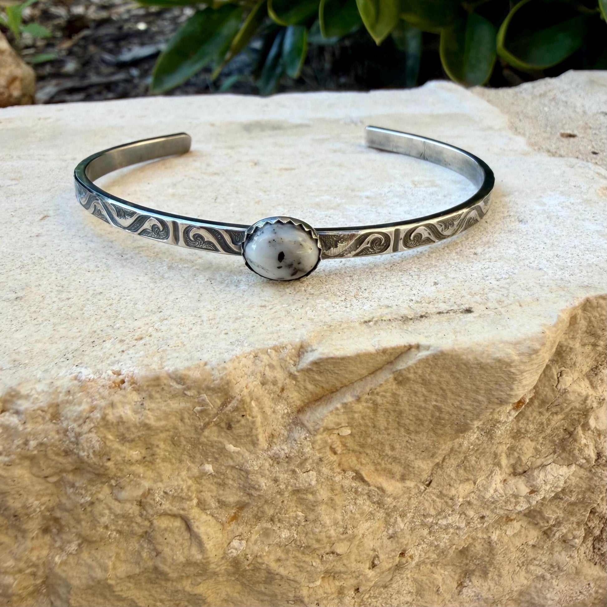 White Buffalo Cuff Bracelet • Sterling Silver • 8×10mm Oval Stone • Southwestern Jewelry