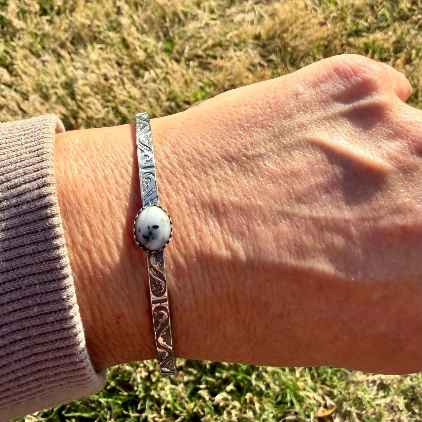 White Buffalo Cuff Bracelet • Sterling Silver • 8×10mm Oval Stone • Southwestern Jewelry