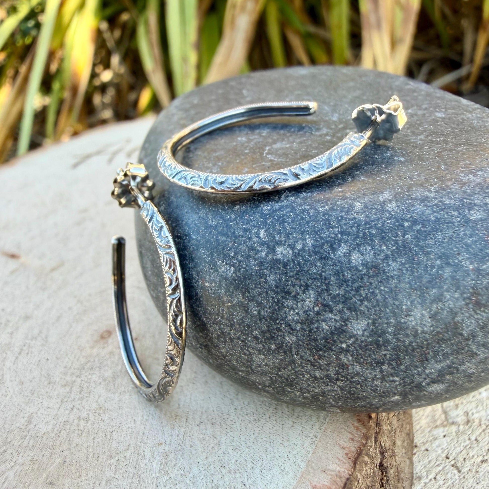 Sterling Silver Hoop Earrings • Push‑Back Post Hoops • Oxidized Swirl Pattern • Lightweight 925