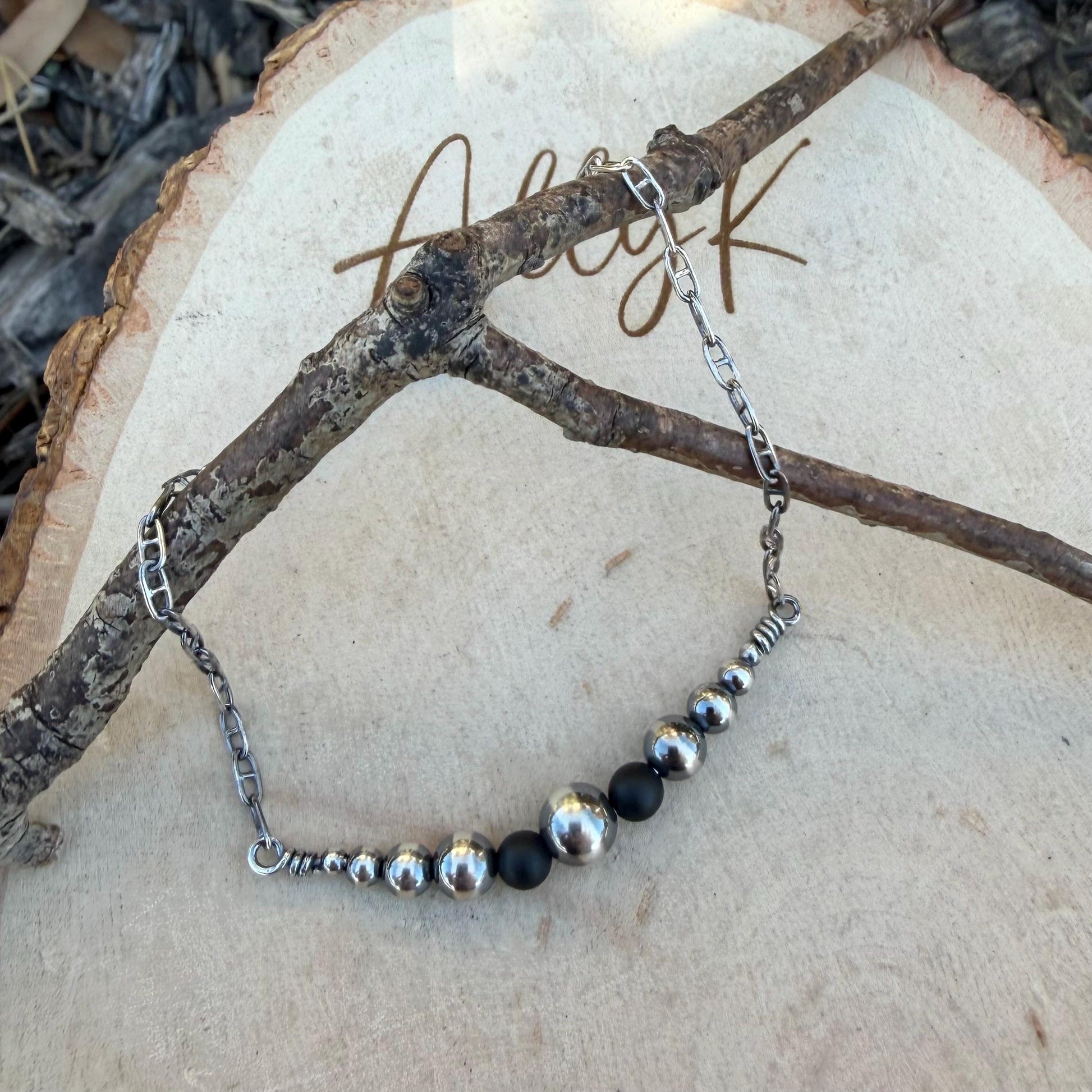 Navajo Pearl & Onyx Graduated Bar Chain Bracelet | Sterling Silver Southwest Elegance