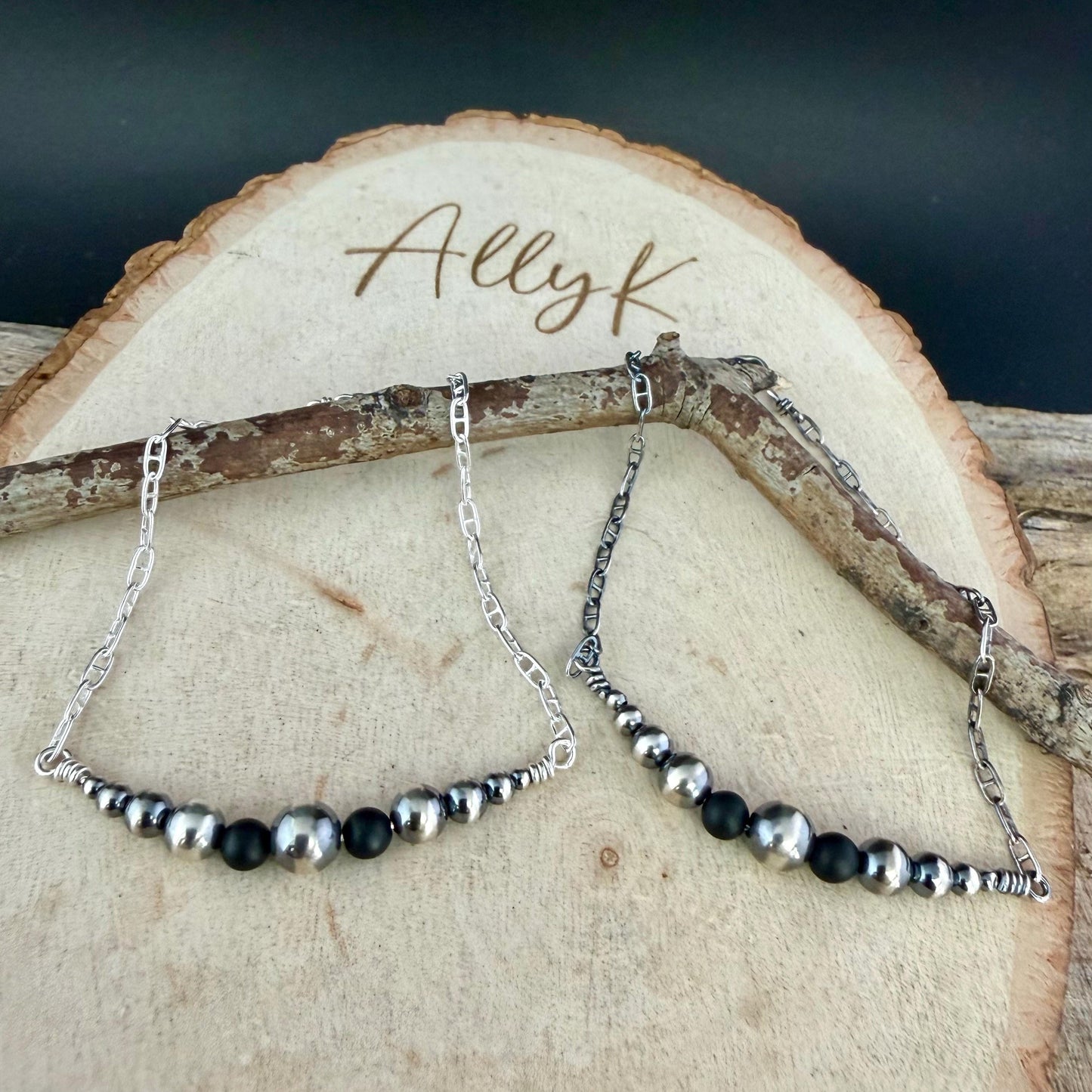 Navajo Pearl & Onyx Graduated Bar Chain Bracelet | Sterling Silver Southwest Elegance